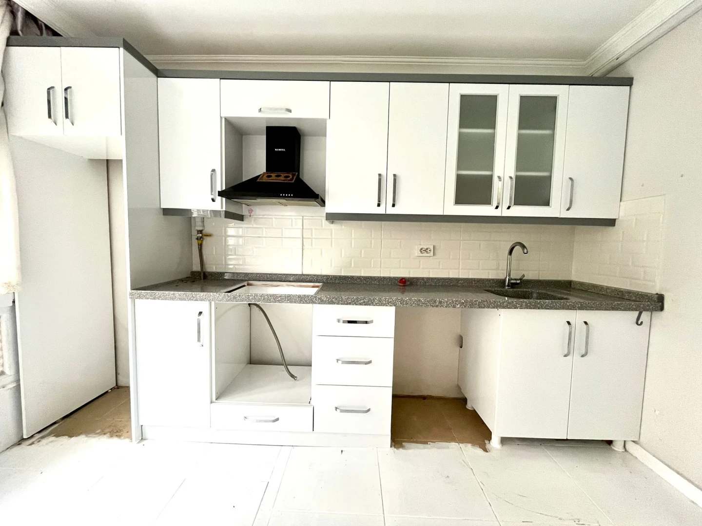 YÜKSELDEN ALTINKUM'DA DOĞALGAZLI AYRI MUTFAK SATILIK 2+1 DAİRE