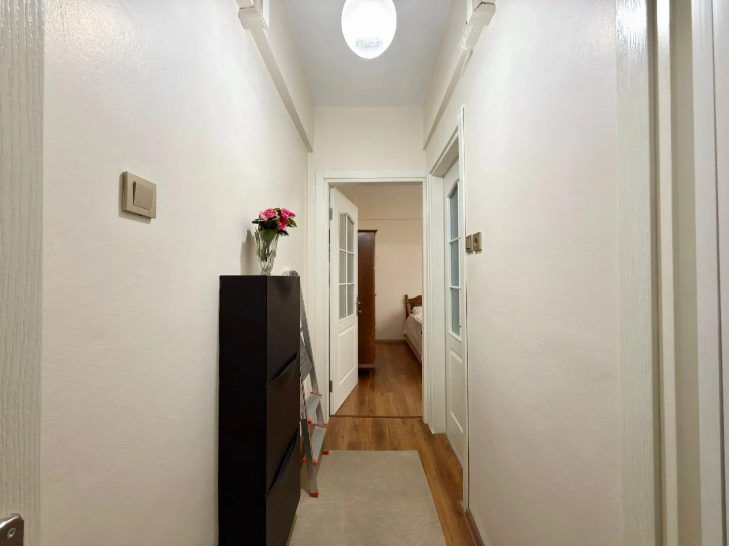 YÜKSELDEN DENİZE 100 METRE ARAKAT ÖN CEPHE SATILIK 2+1 DAİRE
