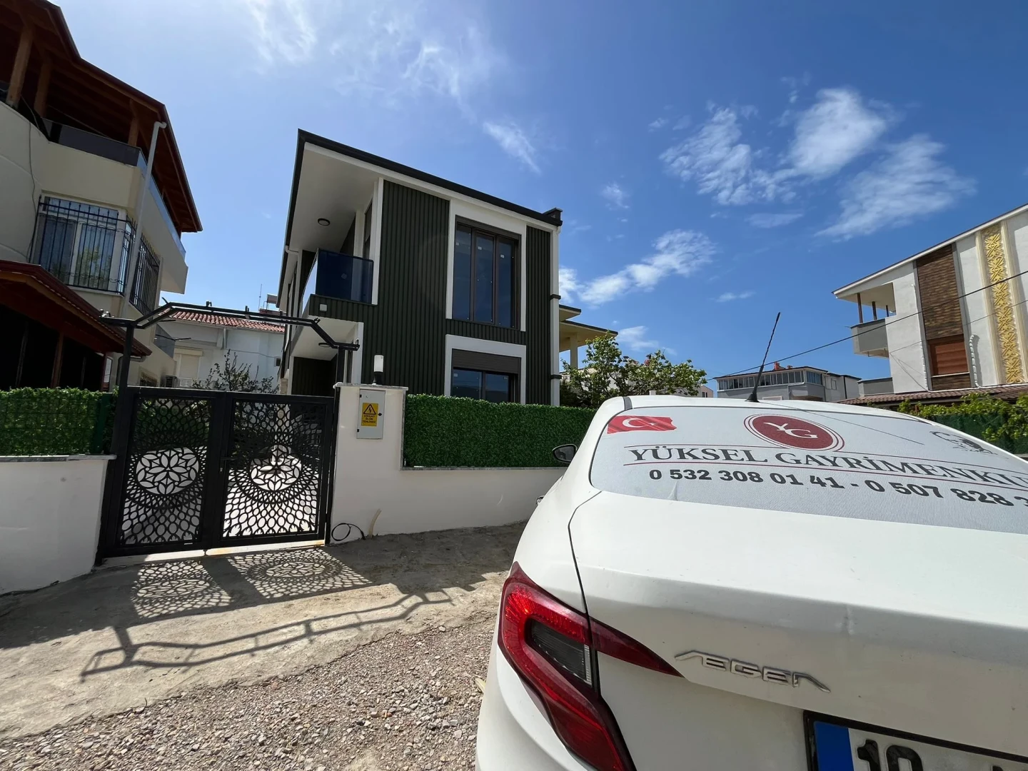 YÜKSELDEN GÜREDE DENİZE 100 MT ULTRA LÜX 3+1 SATILIK VİLLA