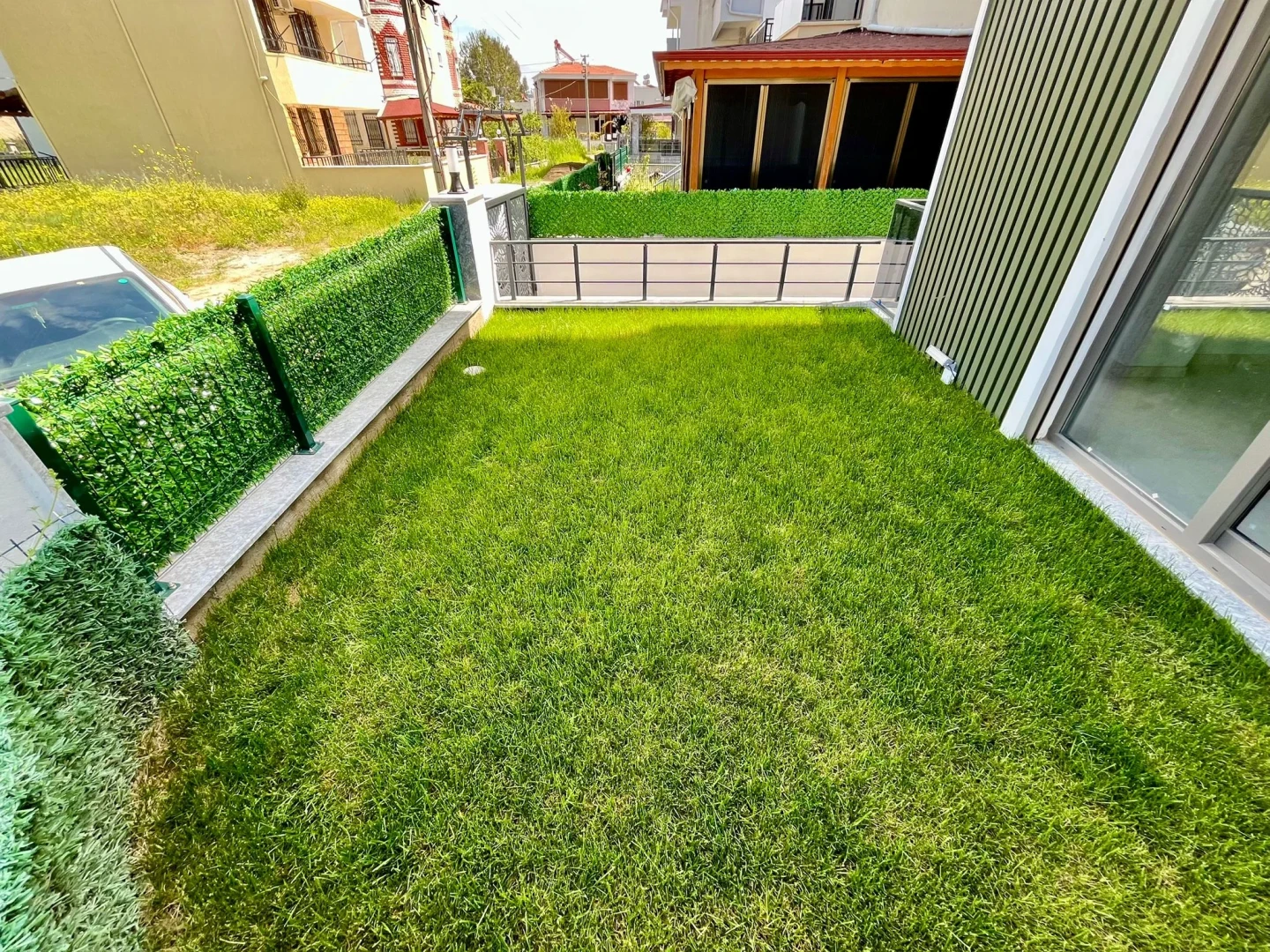 YÜKSELDEN GÜREDE DENİZE 100 MT ULTRA LÜX 3+1 SATILIK VİLLA