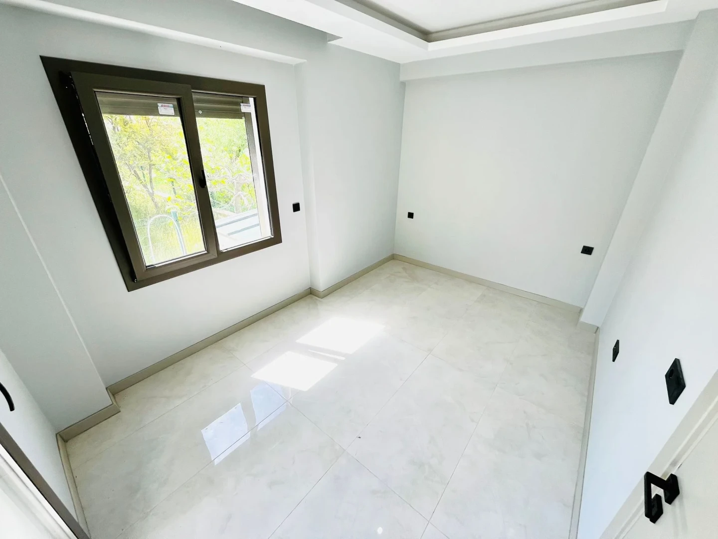 YÜKSELDEN GÜREDE DENİZE 100 MT ULTRA LÜX 3+1 SATILIK VİLLA