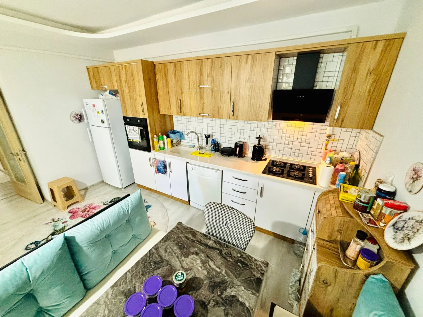 YÜKSELDEN İKİZÇAYDA FULL ÖN CEPHE KOMBİLİ SATILIK 2+1 LÜX DAİRE