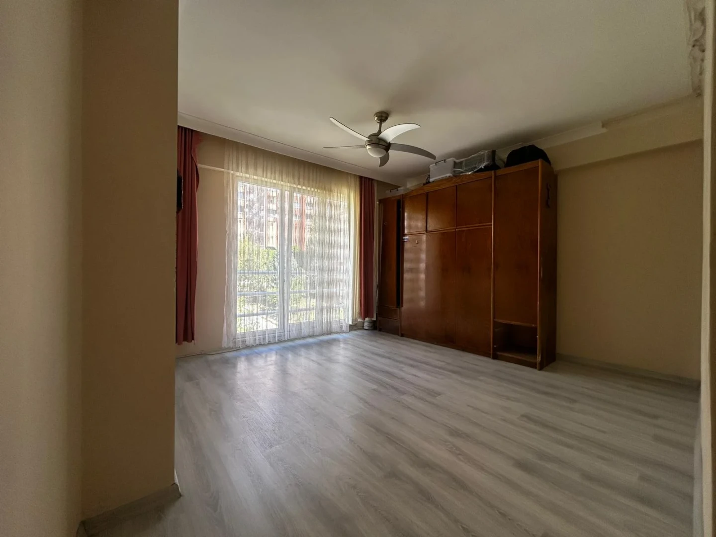 YÜKSEL'DENATATÜRK'DE KAÇIRILMAYACAK GENİŞLİKTE 3+1 FIRSAT DAİRE