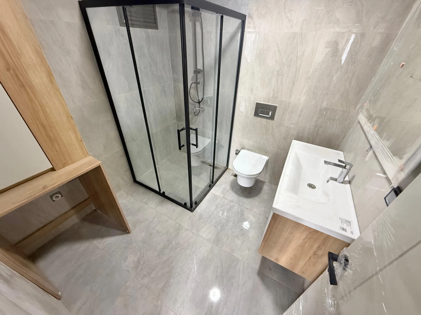 彡YÜKSEL'DEN KADIKÖYDE HARİKA TASARIMLI ÖNCEPHE ARAKAT 2+1 DAİRE彡