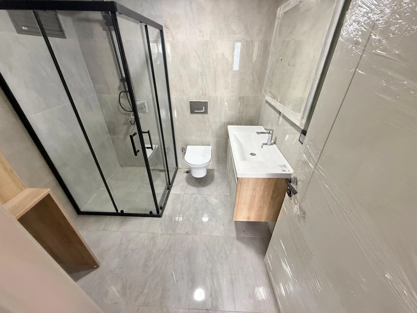 彡YÜKSEL'DEN KADIKÖYDE HARİKA TASARIMLI ÖNCEPHE ARAKAT 2+1 DAİRE彡