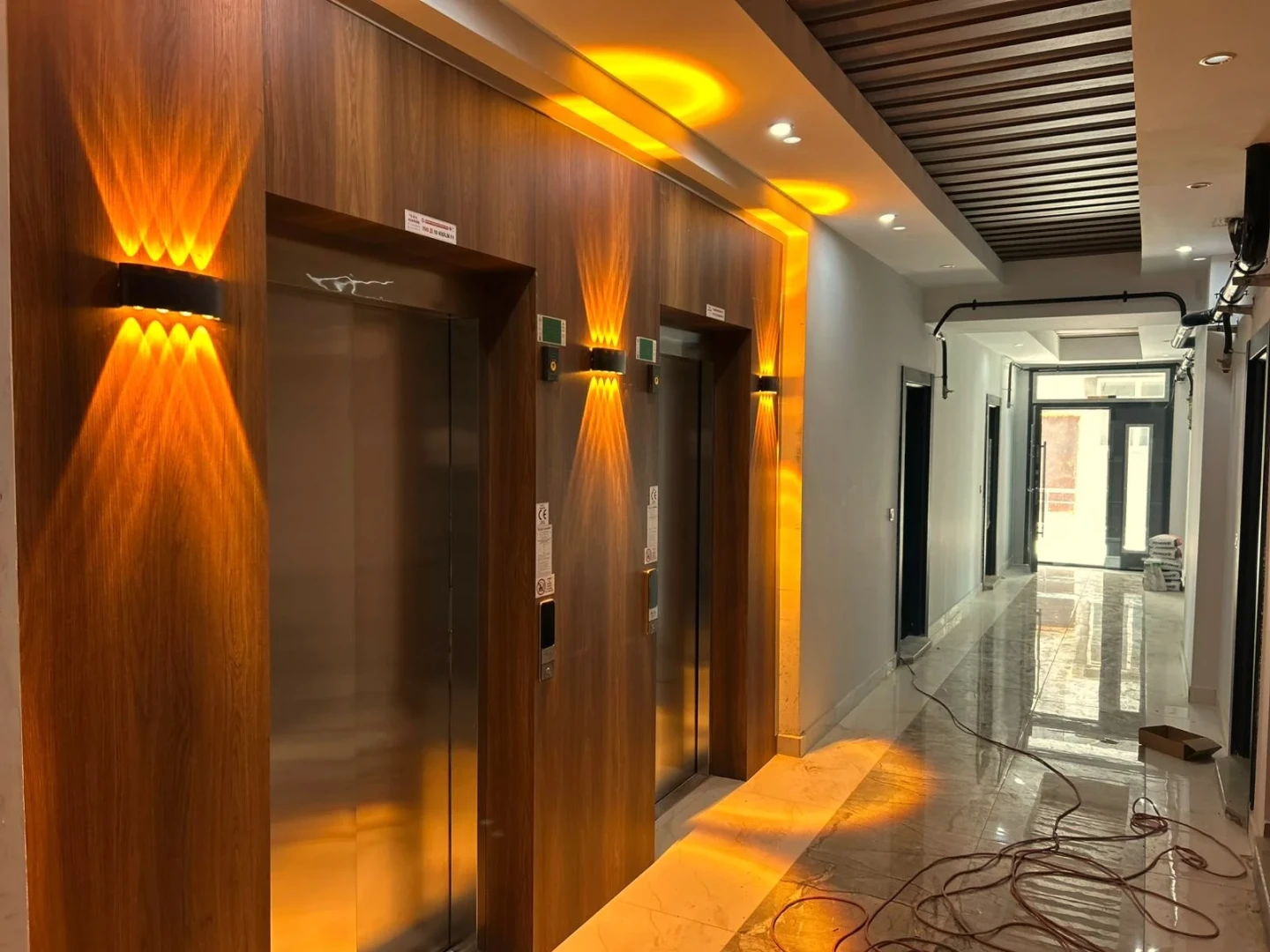 YÜKSEL'DEN KADIKÖY'DE FULL KREDİLİ TAKASA AÇIK ARAKAT 1+1 DAİRE