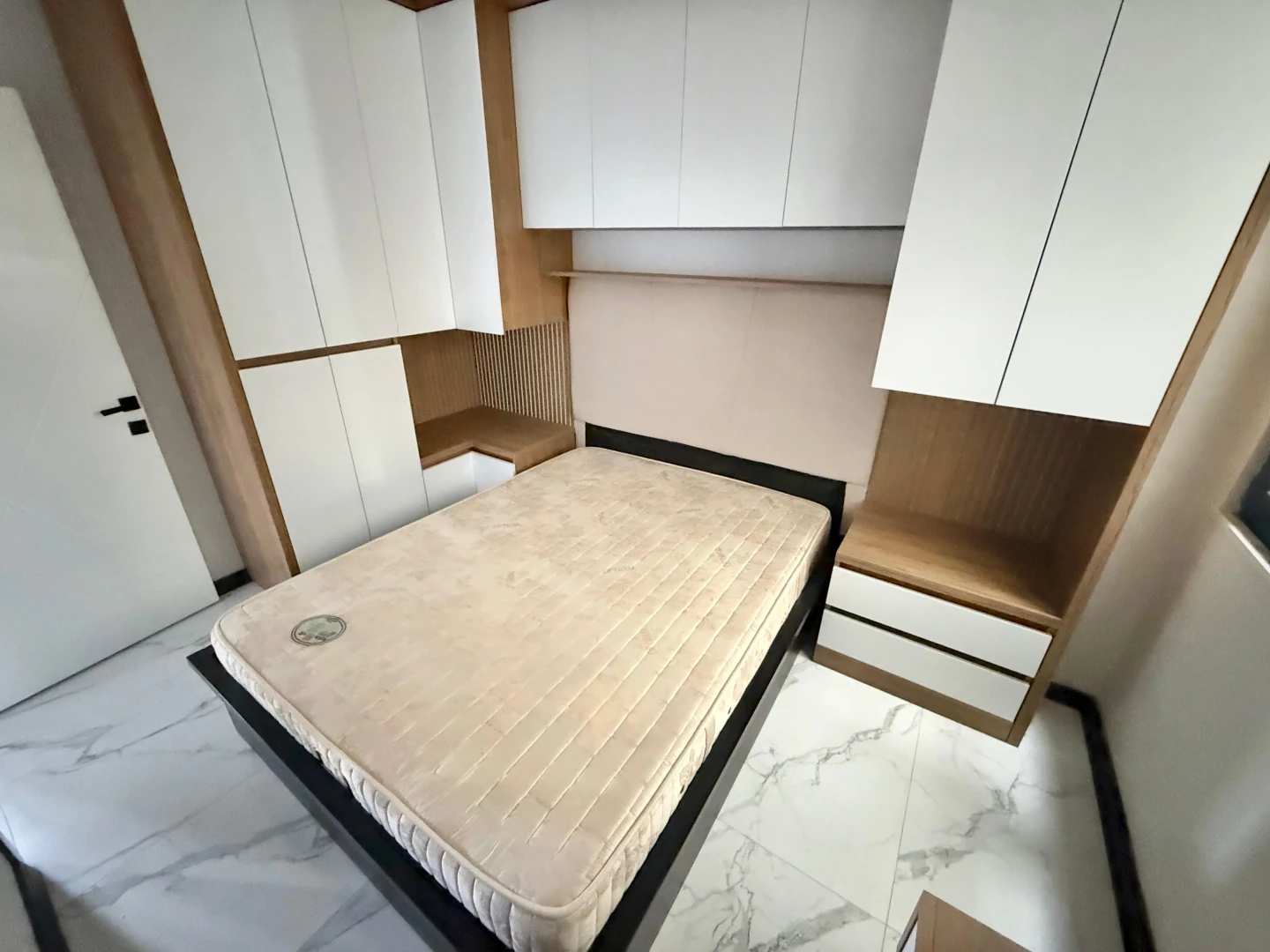 彡YÜKSEL'DEN EDREMİT'TE 1+1 DOĞALGAZLI ARAKAT KİRALIK DAİRE 彡