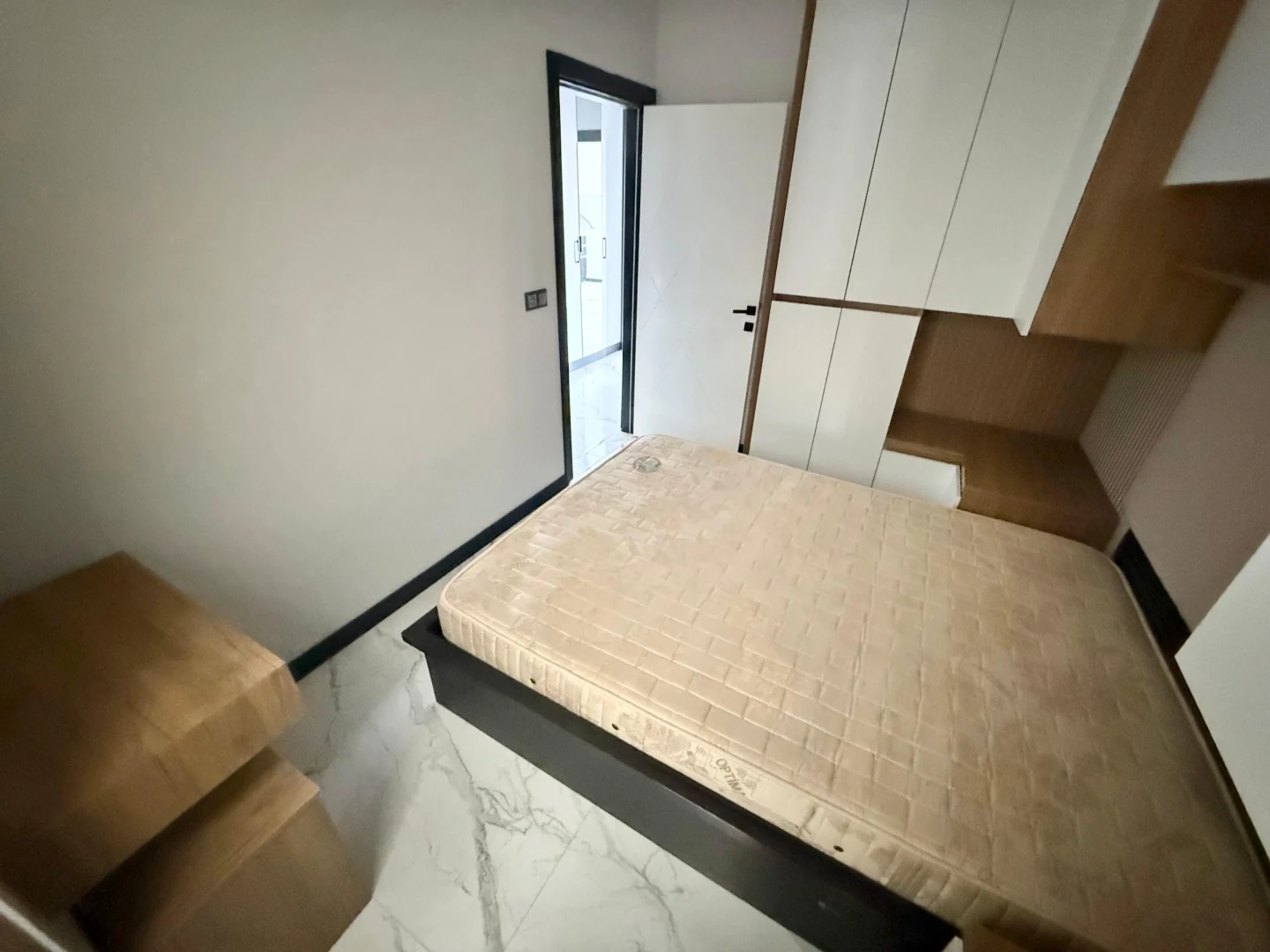 彡YÜKSEL'DEN EDREMİT'TE 1+1 DOĞALGAZLI ARAKAT KİRALIK DAİRE 彡