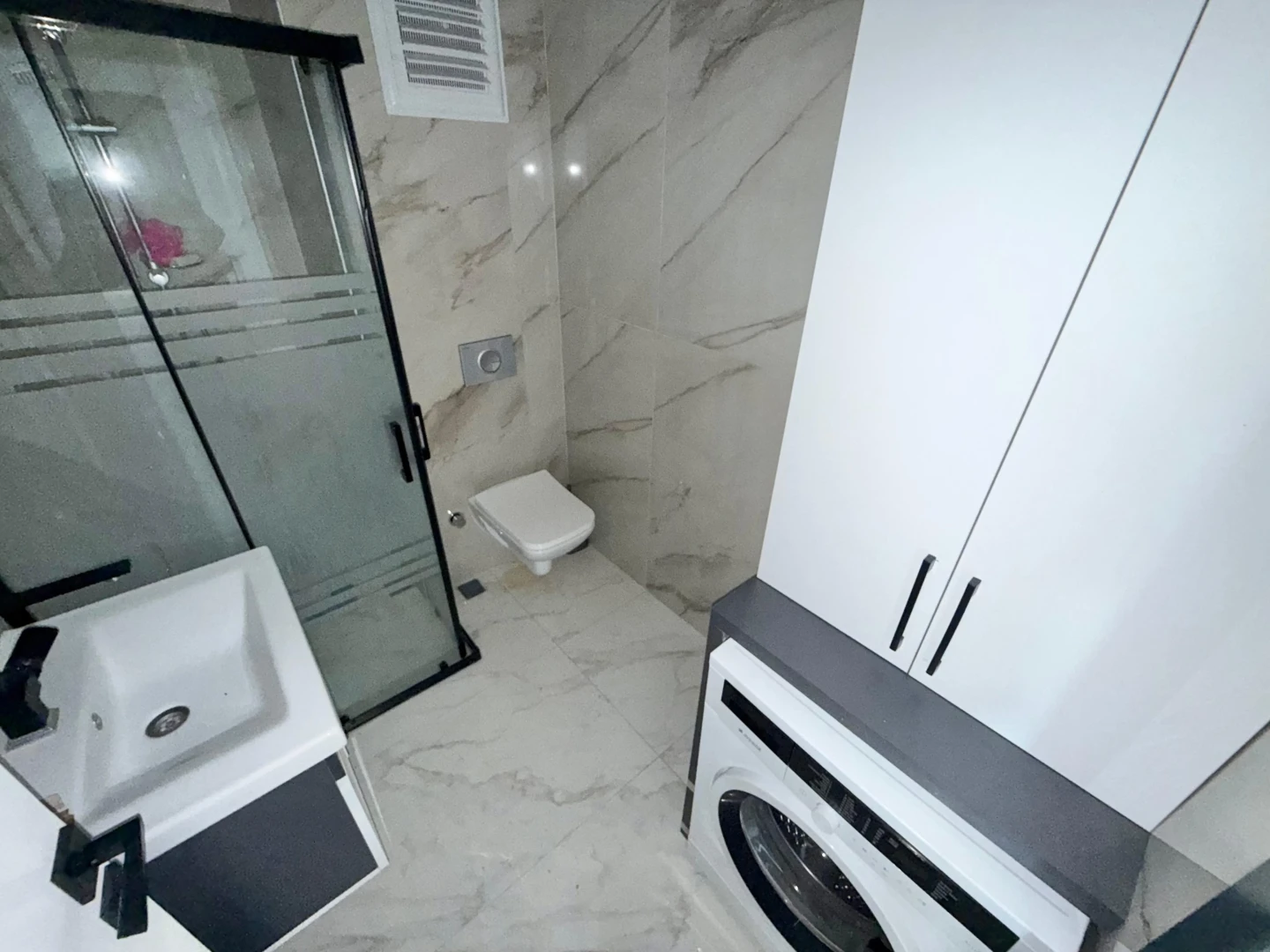彡YÜKSEL'DEN EDREMİT'TE 1+1 DOĞALGAZLI ARAKAT KİRALIK DAİRE 彡