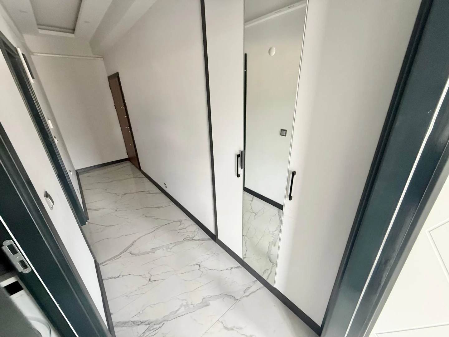 彡YÜKSEL'DEN EDREMİT'TE 1+1 DOĞALGAZLI ARAKAT KİRALIK DAİRE 彡
