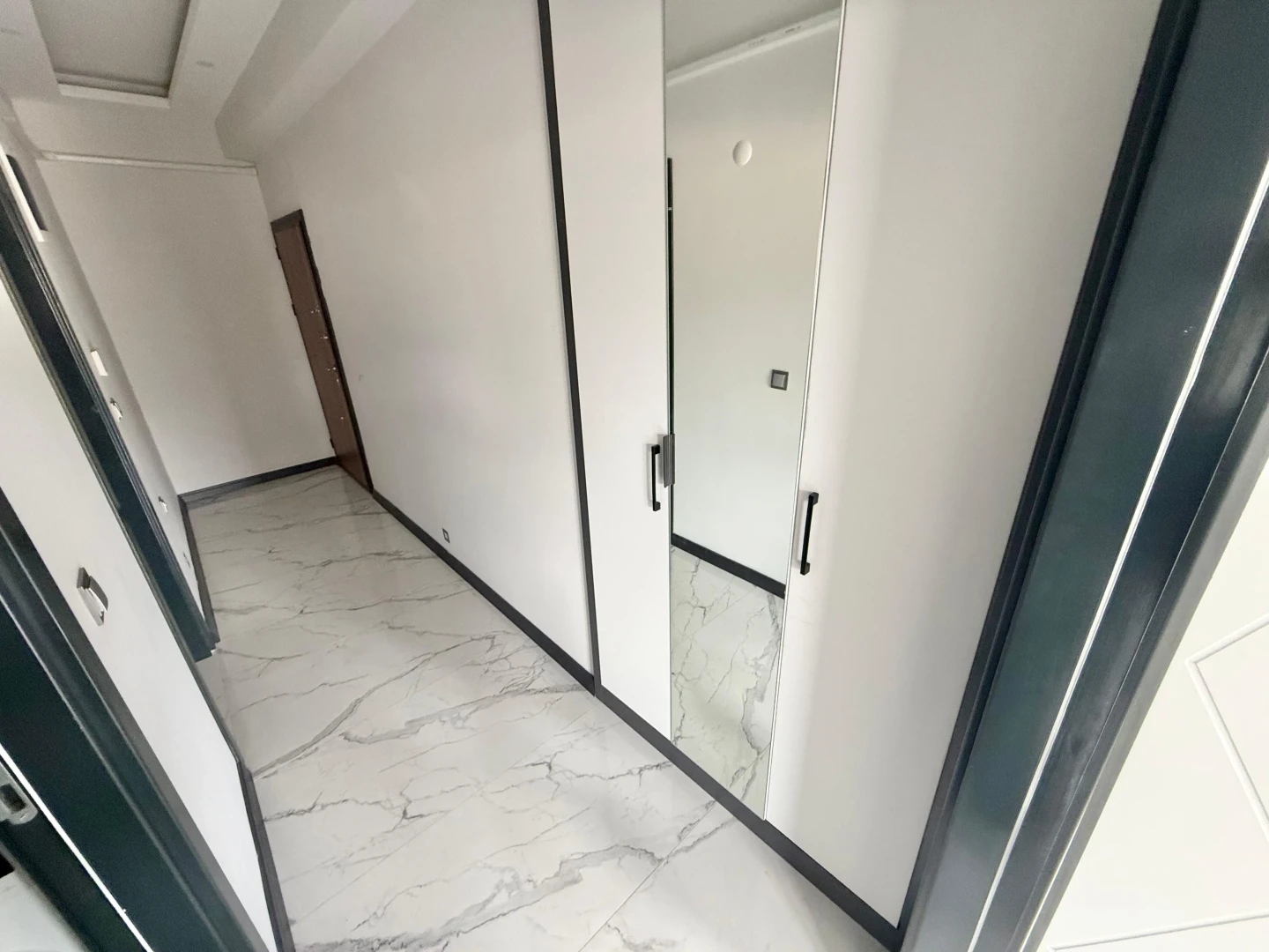 彡YÜKSEL'DEN EDREMİT'TE 1+1 DOĞALGAZLI ARAKAT KİRALIK DAİRE 彡