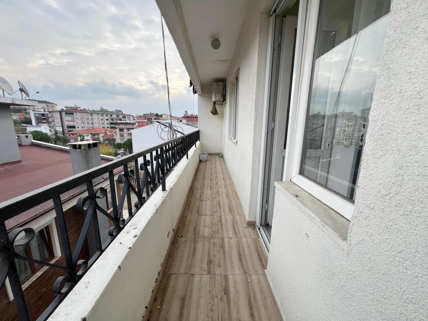 彡YÜKSEL'DEN EDREMİT MERKEZ'DE 2+1 HARİKA FIRSAT ARAKAT DAİRE 彡