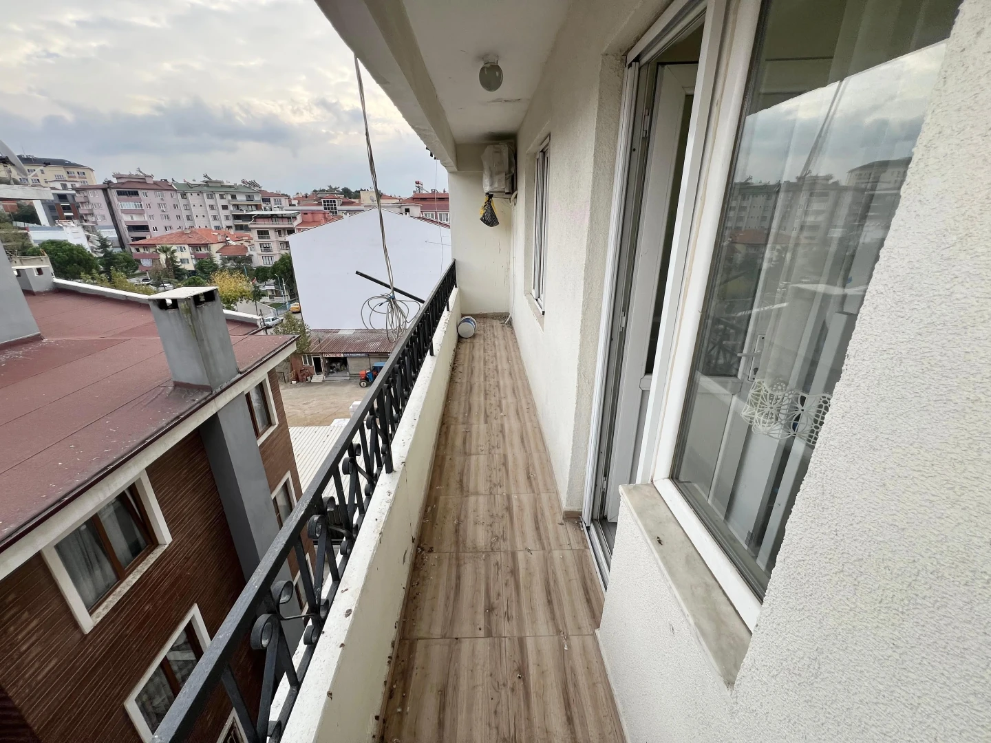 彡YÜKSEL'DEN EDREMİT MERKEZ'DE 2+1 HARİKA FIRSAT ARAKAT DAİRE 彡