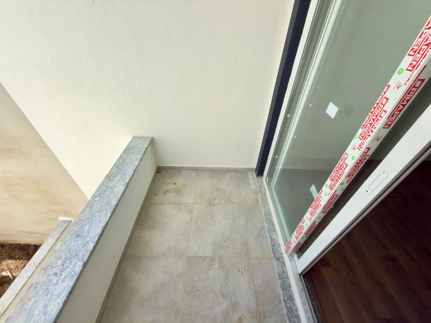 YÜKSELDEN ZEYTİNLİDE ŞOK FIRSAT! ULTRA GENİŞ SATILIK 1+1 DAİRE