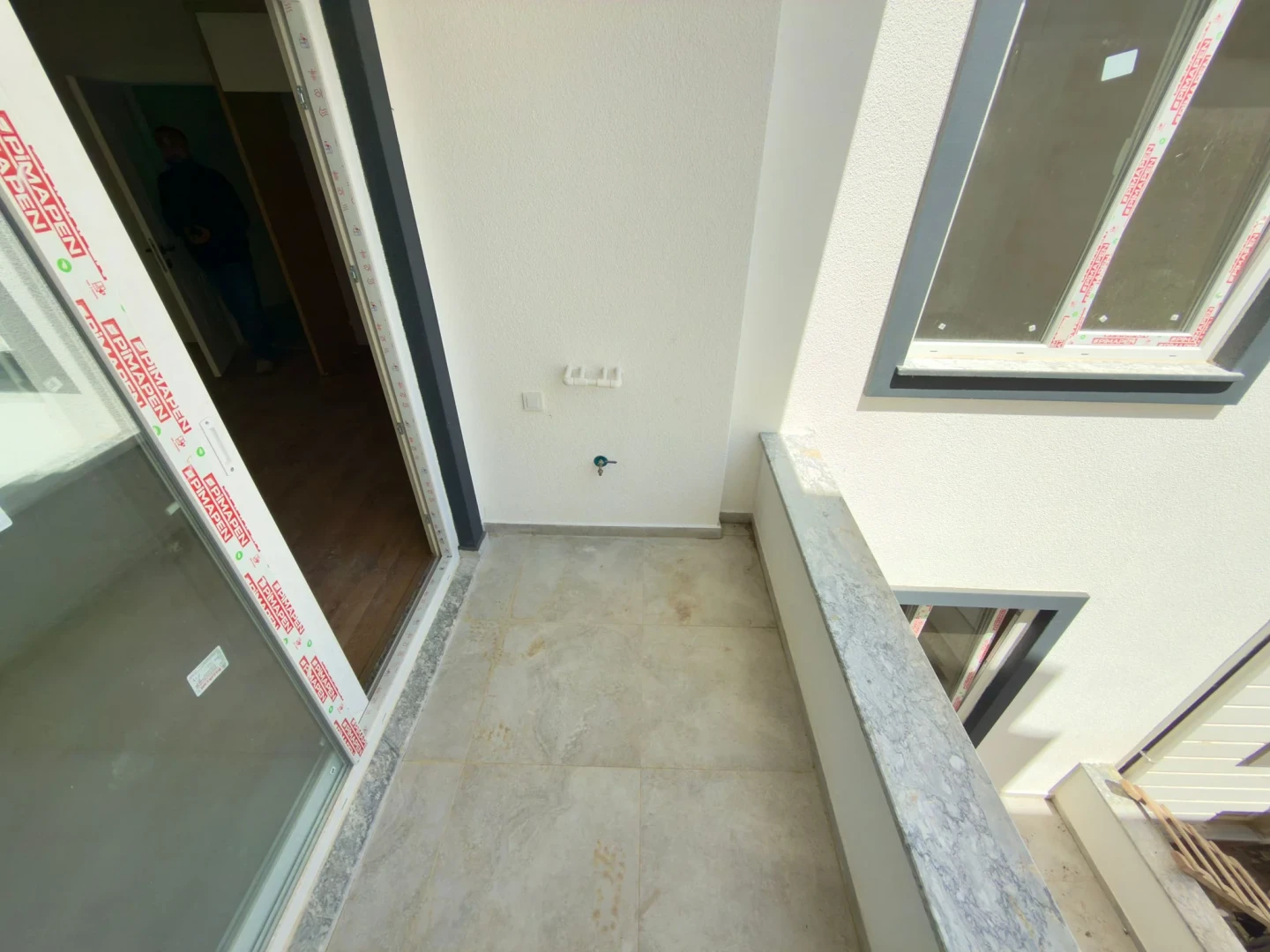 YÜKSELDEN ZEYTİNLİDE ŞOK FIRSAT! ULTRA GENİŞ SATILIK 1+1 DAİRE