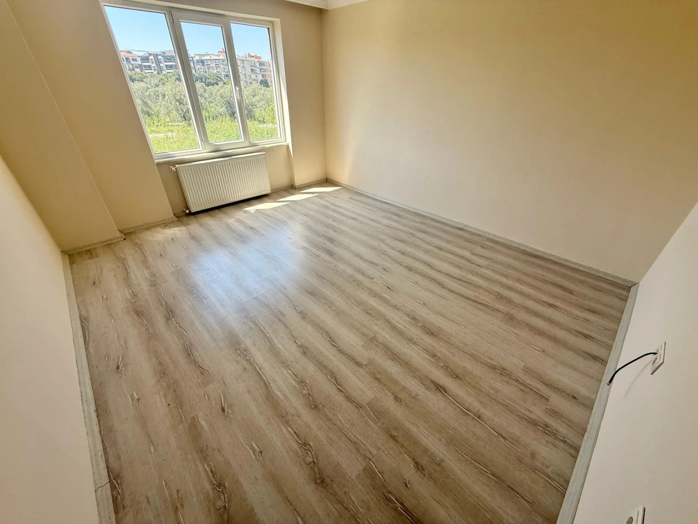 YÜKSEL'DEN CENNETAYAĞIN'DA FULL KREDİLİ OTOPARKLI 4+1 SATILIK DAİRE