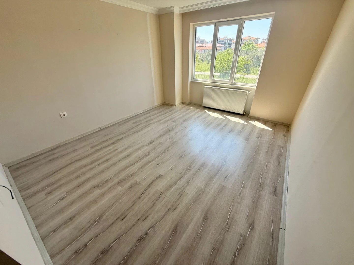 YÜKSEL'DEN CENNETAYAĞIN'DA FULL KREDİLİ OTOPARKLI 4+1 SATILIK DAİRE