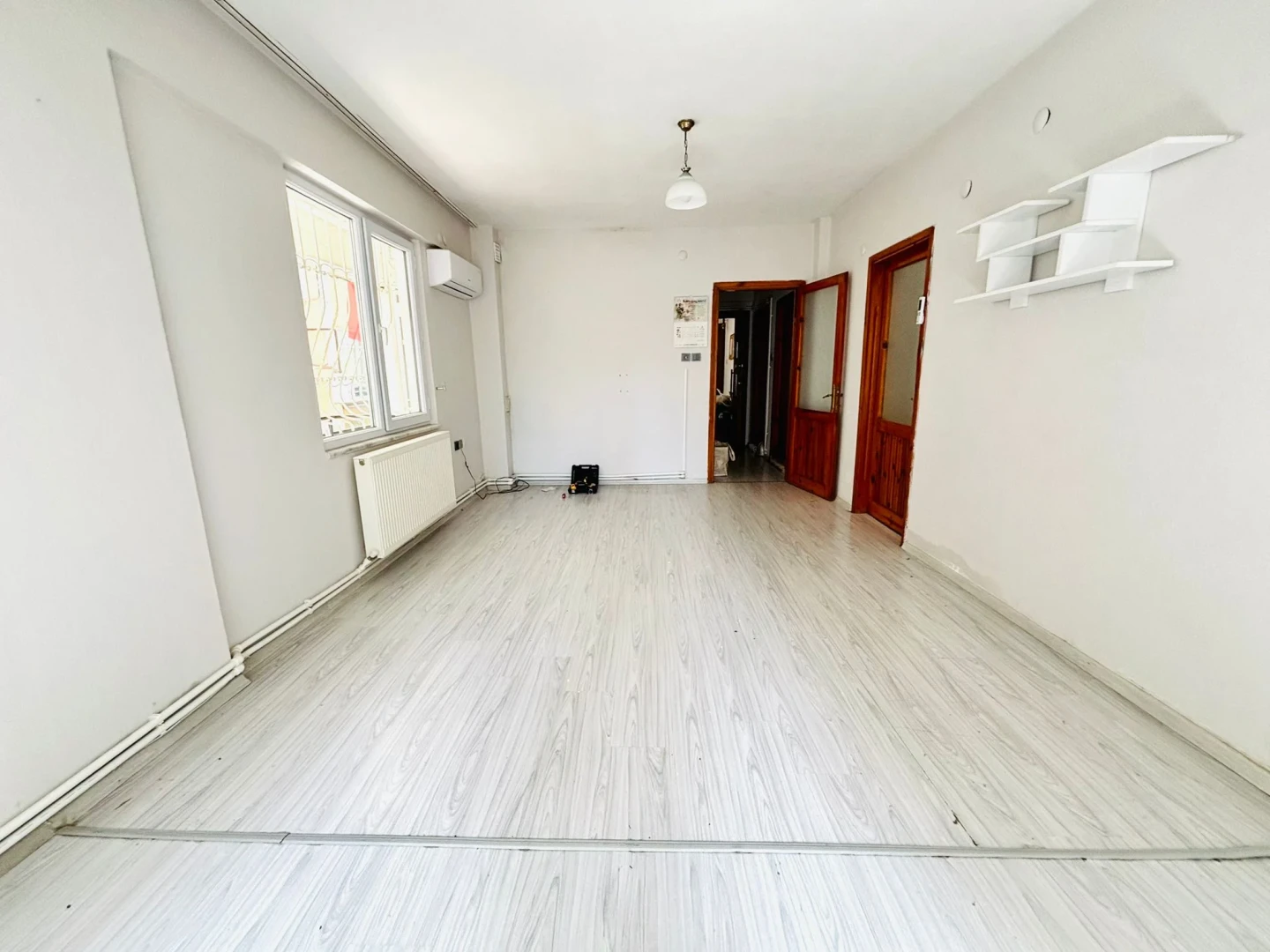 YÜKSELDEN AKÇAY CUMA PAZARINA YAKIN MANTOLAMALI FIRSAT 2+1 DAİRE