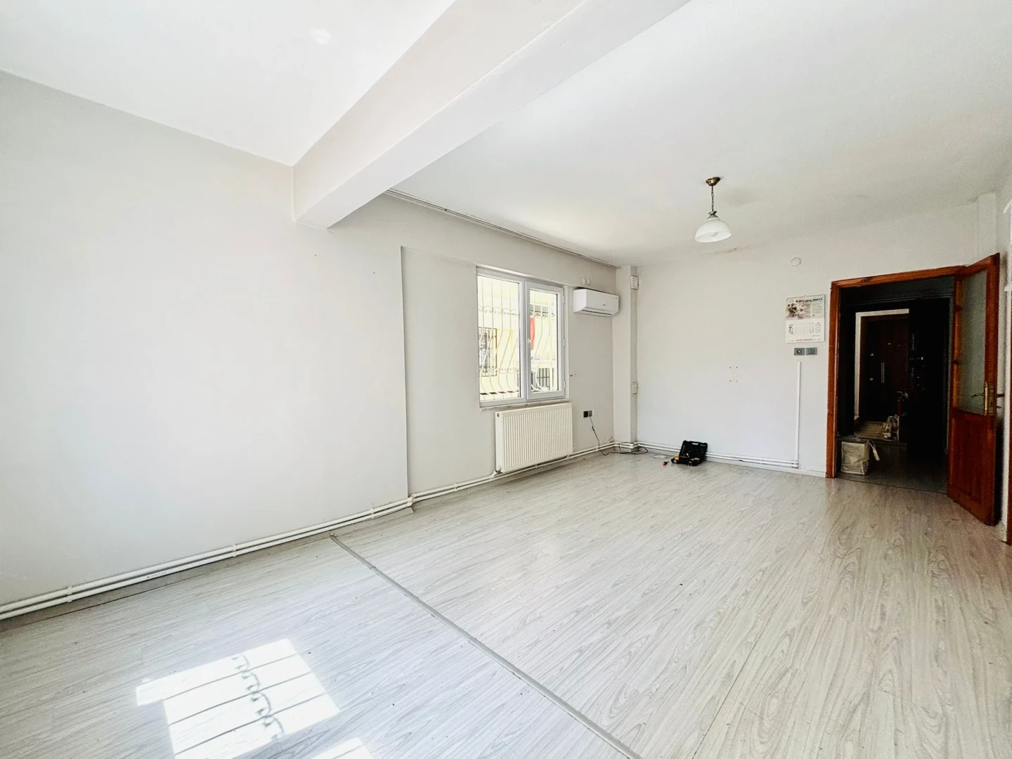 YÜKSELDEN AKÇAY CUMA PAZARINA YAKIN MANTOLAMALI FIRSAT 2+1 DAİRE
