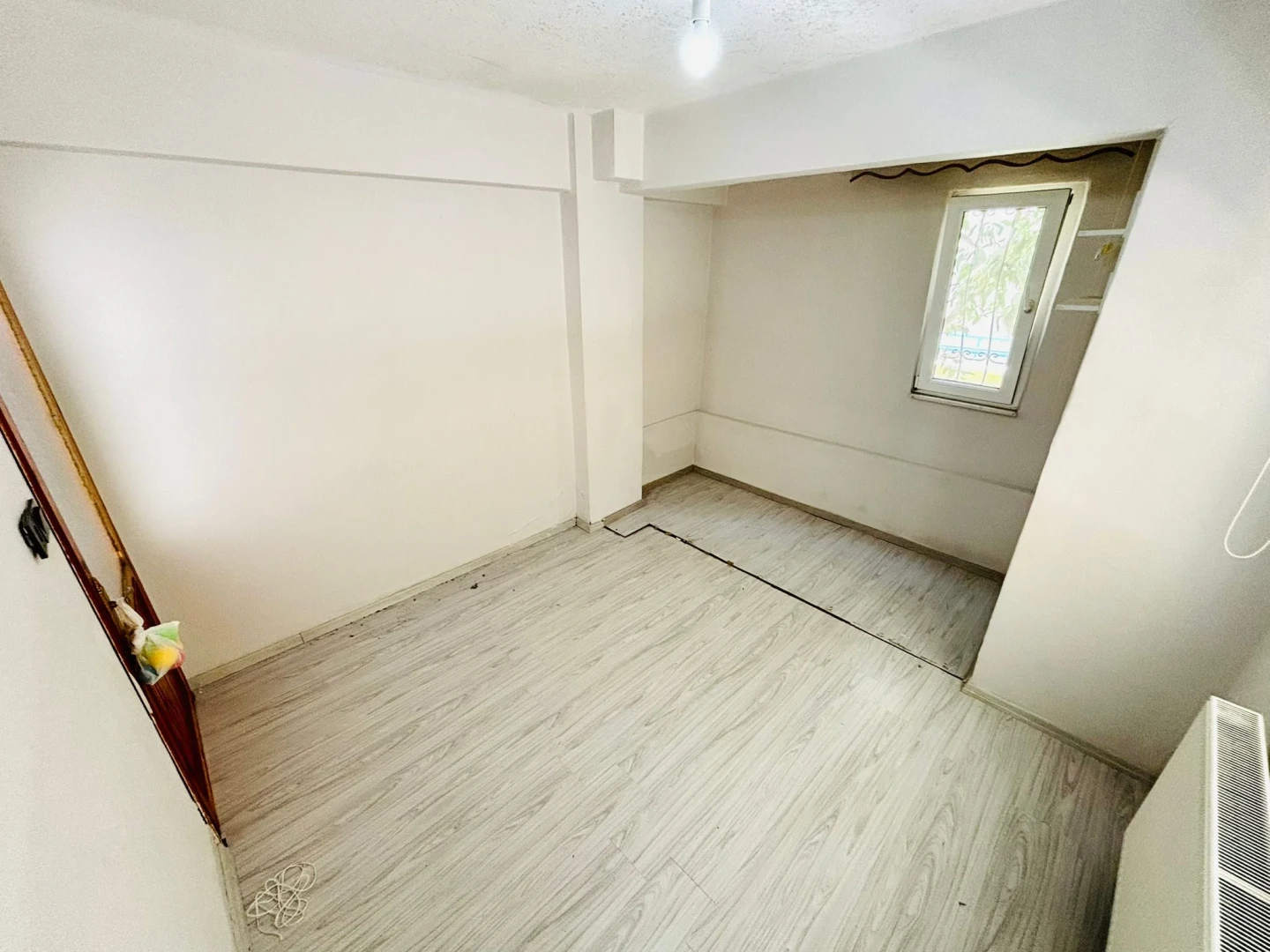 YÜKSELDEN AKÇAY CUMA PAZARINA YAKIN MANTOLAMALI FIRSAT 2+1 DAİRE