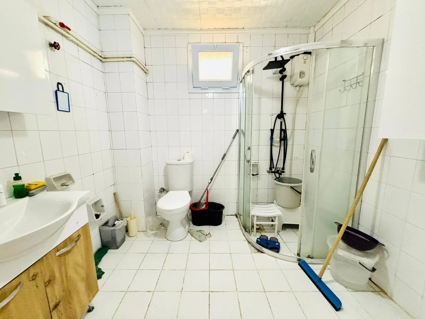 YÜKSELDEN AKÇAY CUMA PAZARINA YAKIN MANTOLAMALI FIRSAT 2+1 DAİRE