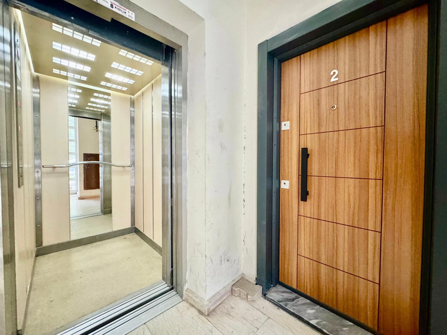 彡 YÜKSEL'DEN EDREMİT'TE SİTEDE 3+1 KAPALI MUTFAK MASRAFSIZ SATILIK DAİRE 彡