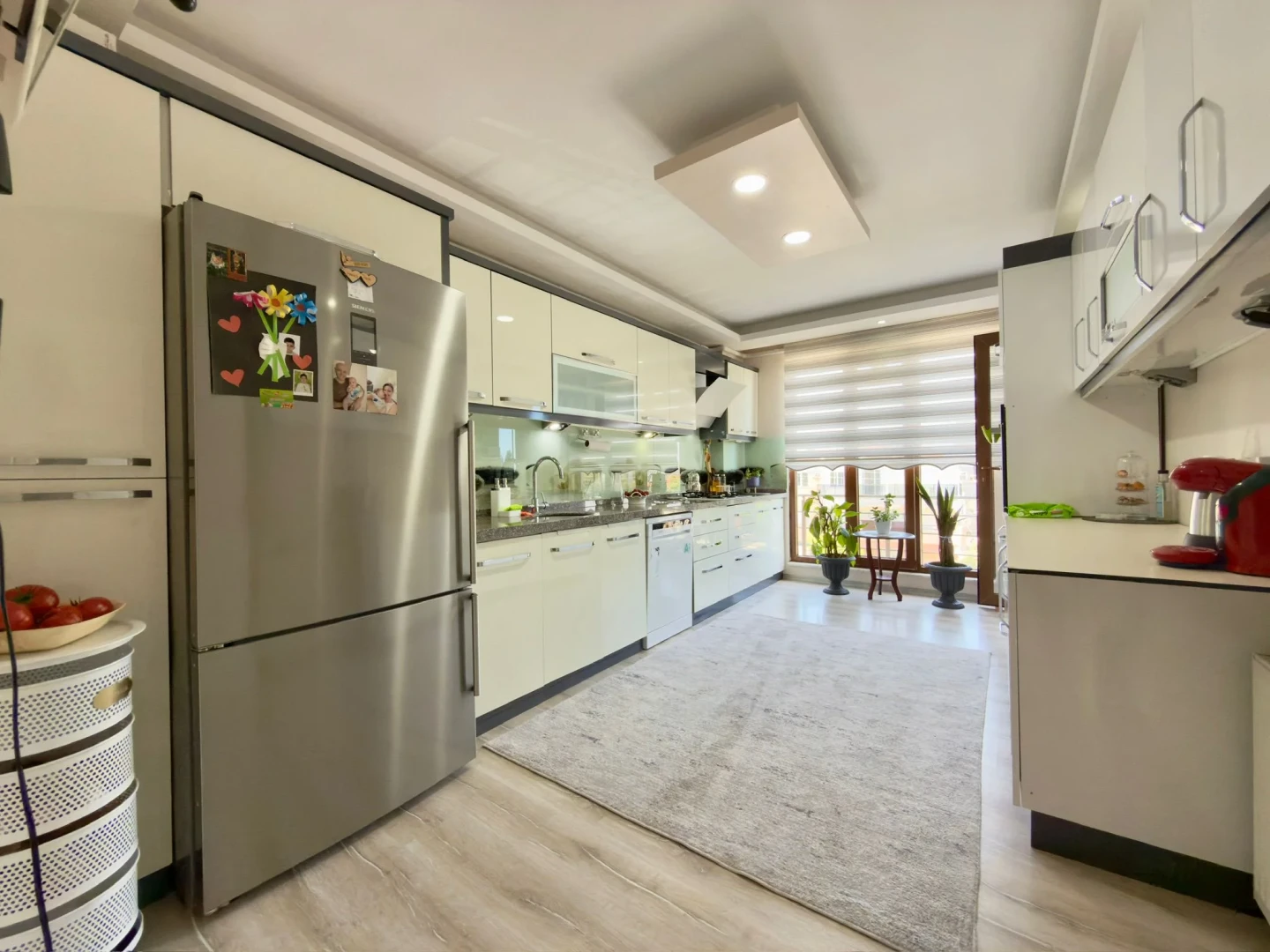 YÜKSELDEN CENNETAYAĞINDA MANZARALI EKSİKSİZ ULTRA LÜKS 3+1 DAİRE