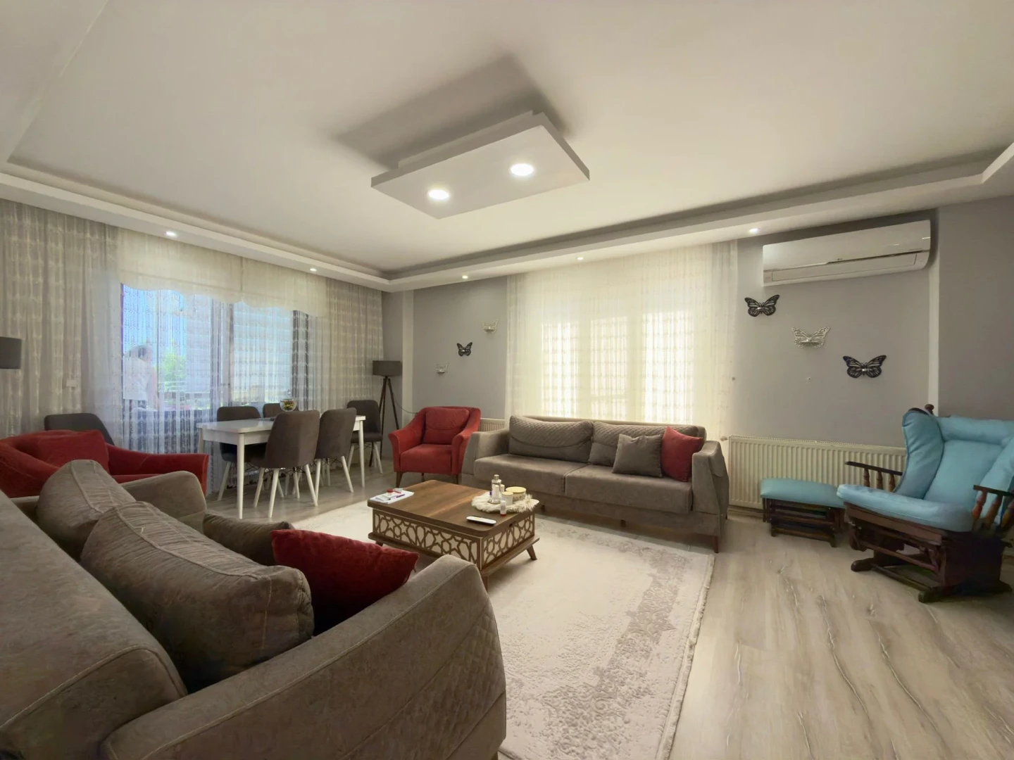 YÜKSELDEN CENNETAYAĞINDA MANZARALI EKSİKSİZ ULTRA LÜKS 3+1 DAİRE
