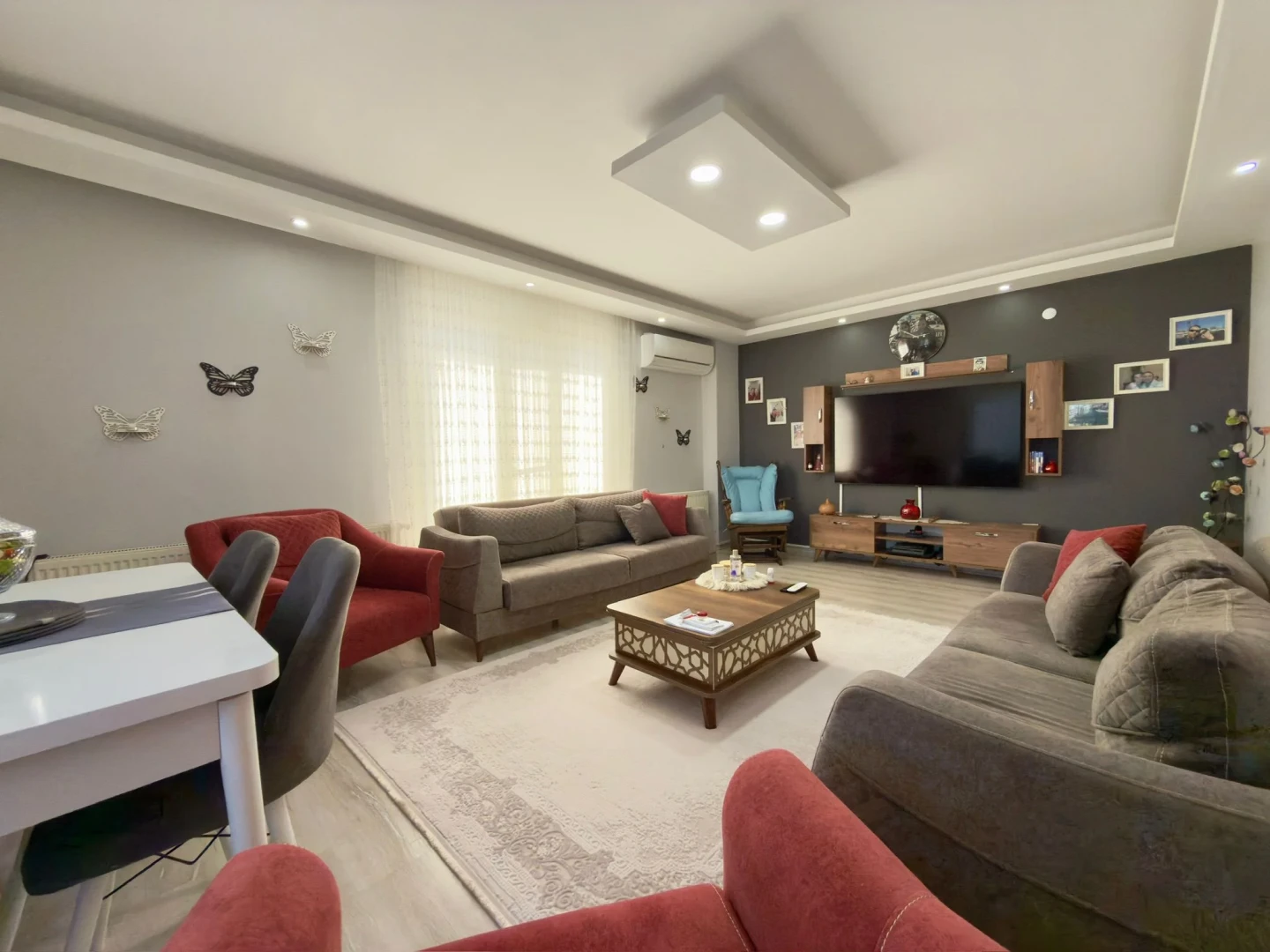 YÜKSELDEN CENNETAYAĞINDA MANZARALI EKSİKSİZ ULTRA LÜKS 3+1 DAİRE