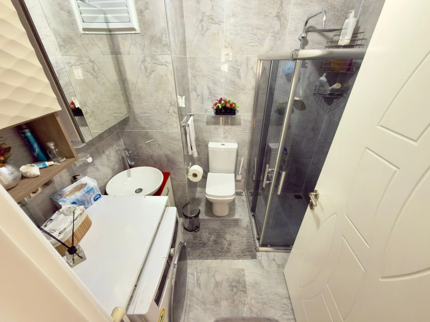 YÜKSELDEN CENNETAYAĞINDA MANZARALI EKSİKSİZ ULTRA LÜKS 3+1 DAİRE