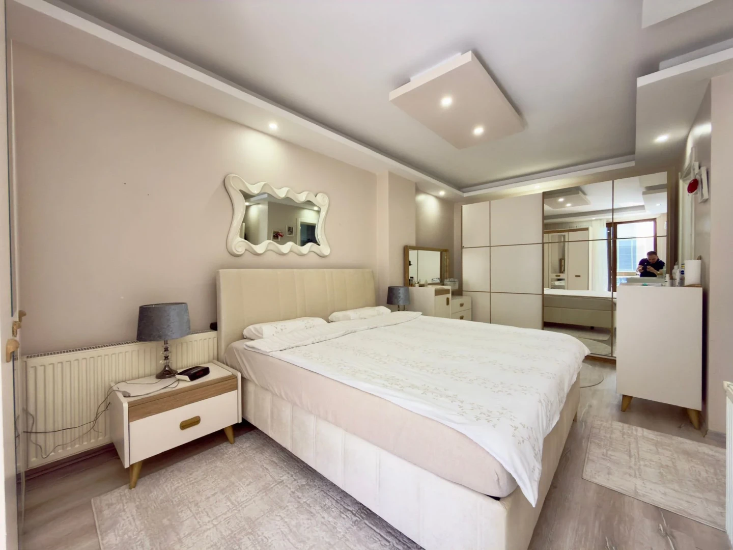 YÜKSELDEN CENNETAYAĞINDA MANZARALI EKSİKSİZ ULTRA LÜKS 3+1 DAİRE