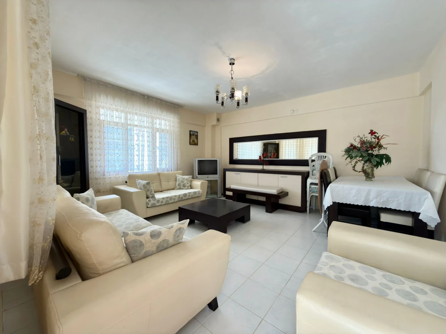 YÜKSELDEN ALTINKUM ARAKAT ÖN CEPHE AYRI MUTFAK SATILIK 2+1 DAİRE