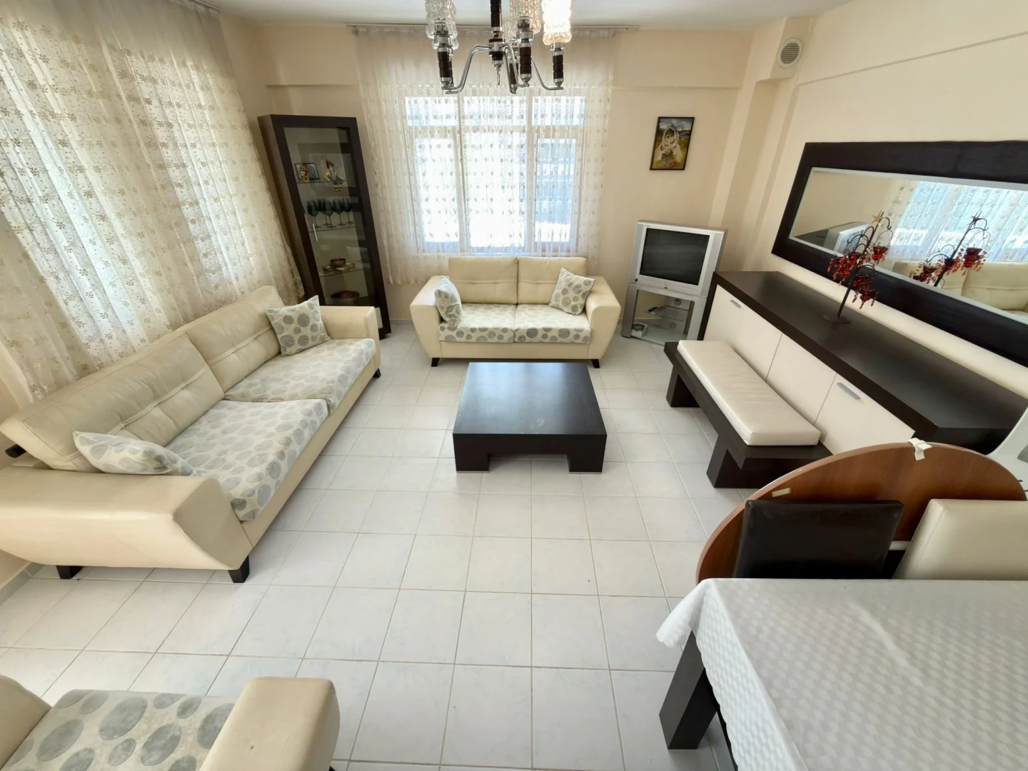 YÜKSELDEN ALTINKUM ARAKAT ÖN CEPHE AYRI MUTFAK SATILIK 2+1 DAİRE