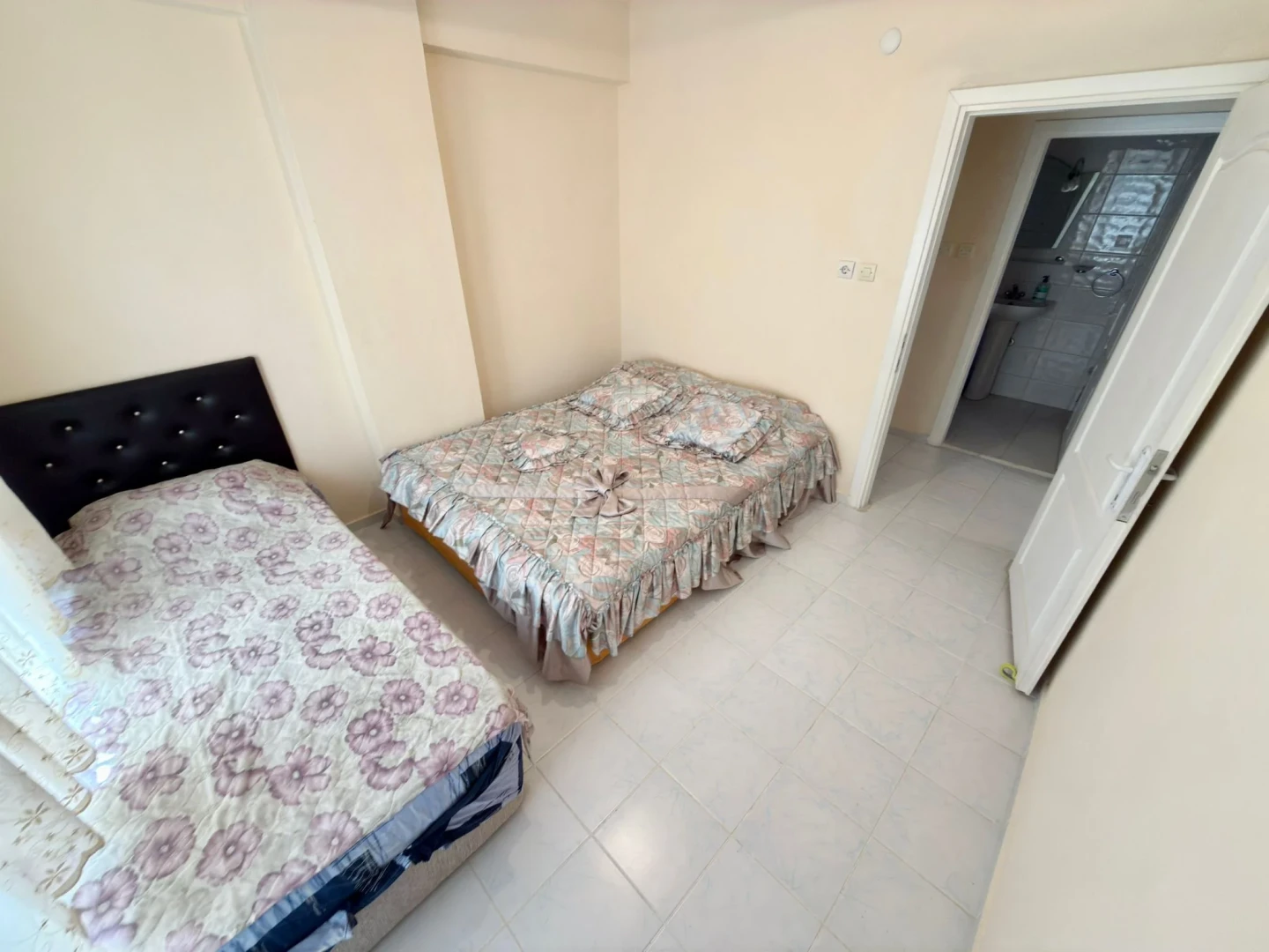 YÜKSELDEN ALTINKUM ARAKAT ÖN CEPHE AYRI MUTFAK SATILIK 2+1 DAİRE