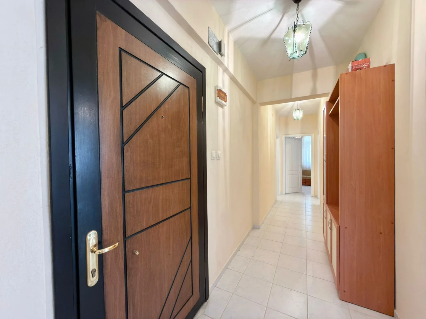 YÜKSELDEN ALTINKUM ARAKAT ÖN CEPHE AYRI MUTFAK SATILIK 2+1 DAİRE
