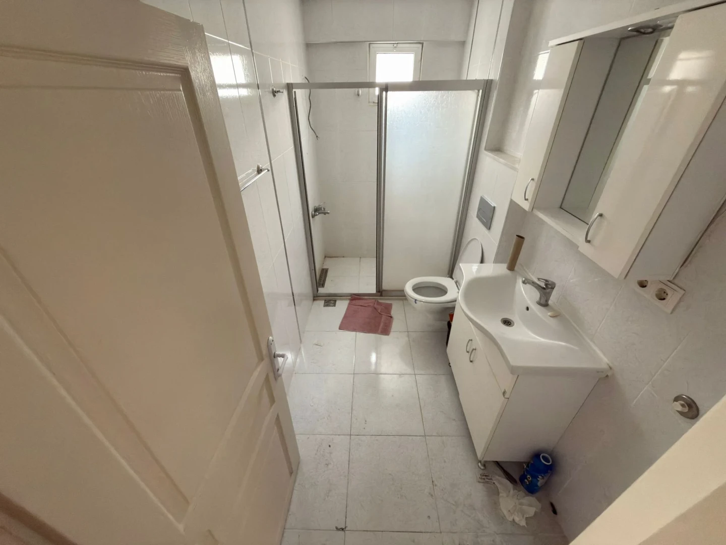 YÜKSELDEN HARİKA KONUMDA ÖN CEPHE DENİZE 300 M SATILIK 2+1 DAİRE