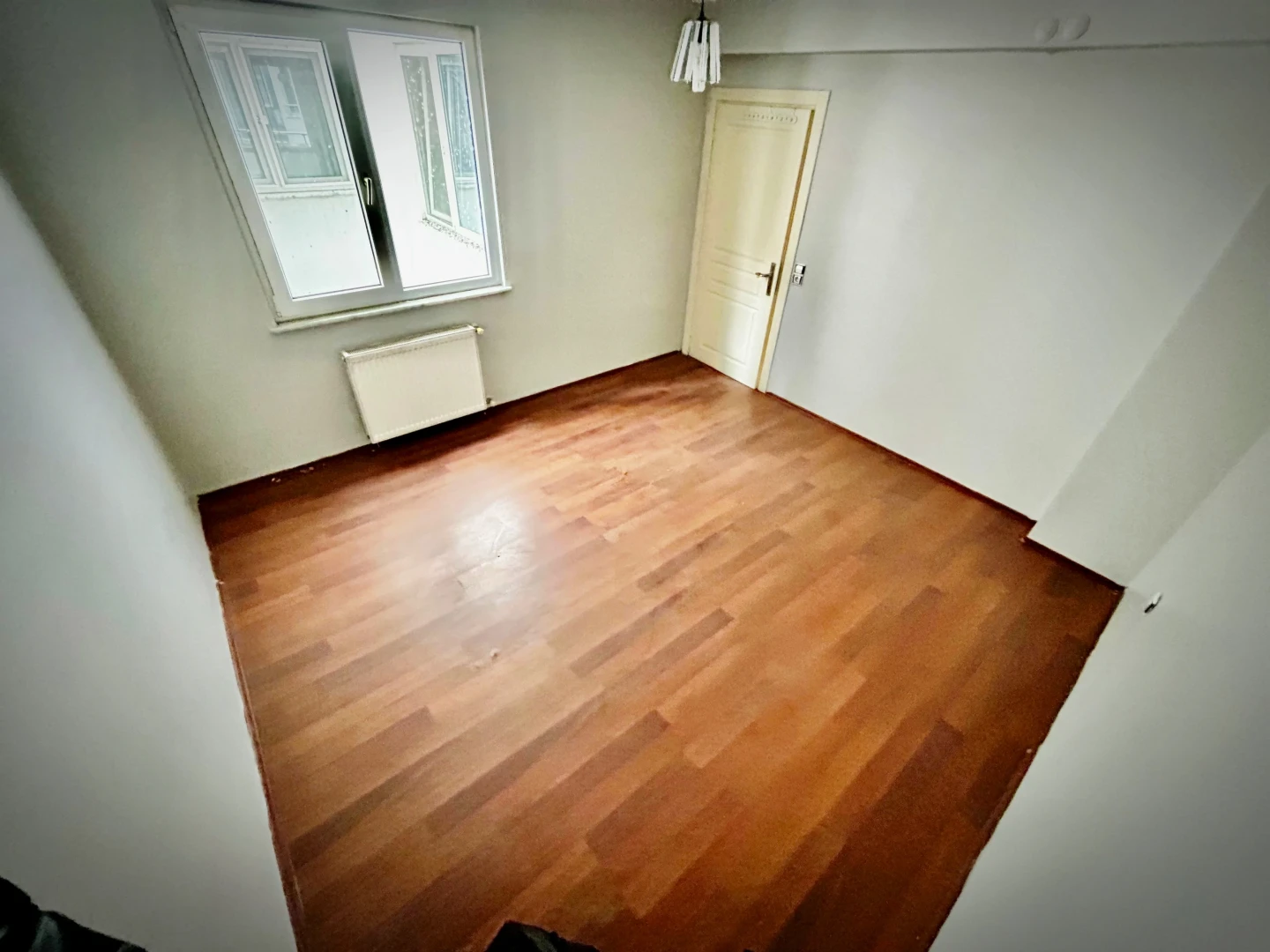 YÜKSEL'DEN CENNETAYAĞIN'DA 3+1 SSK MEVKİİNDE ARAKAT SATILIK DAİRE