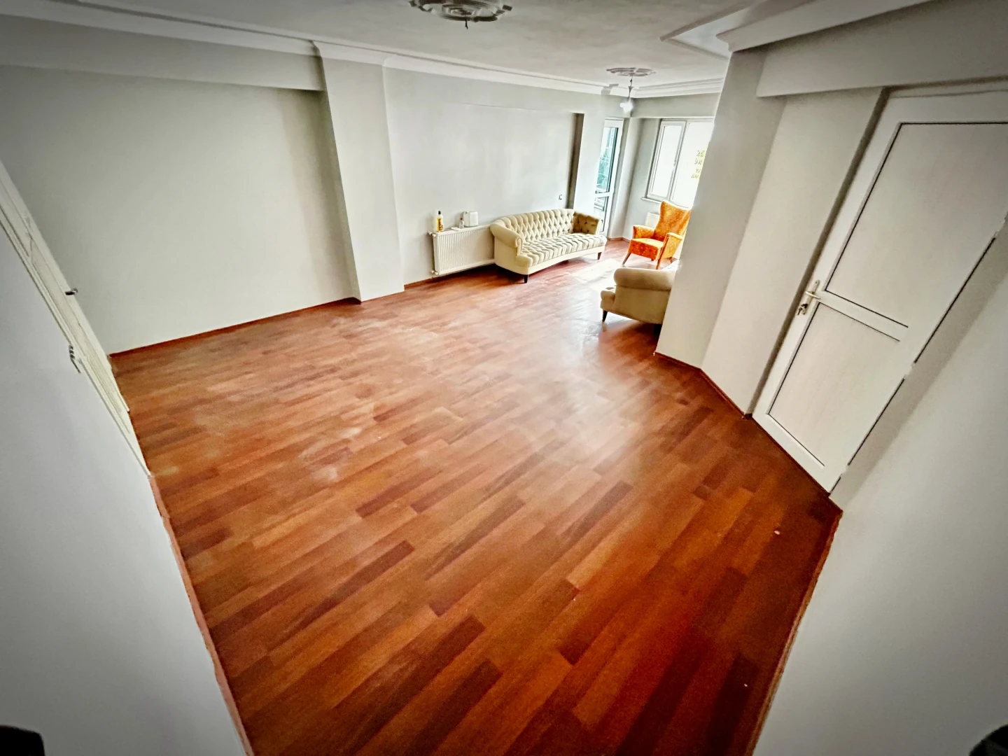 YÜKSEL'DEN CENNETAYAĞIN'DA 3+1 SSK MEVKİİNDE ARAKAT SATILIK DAİRE