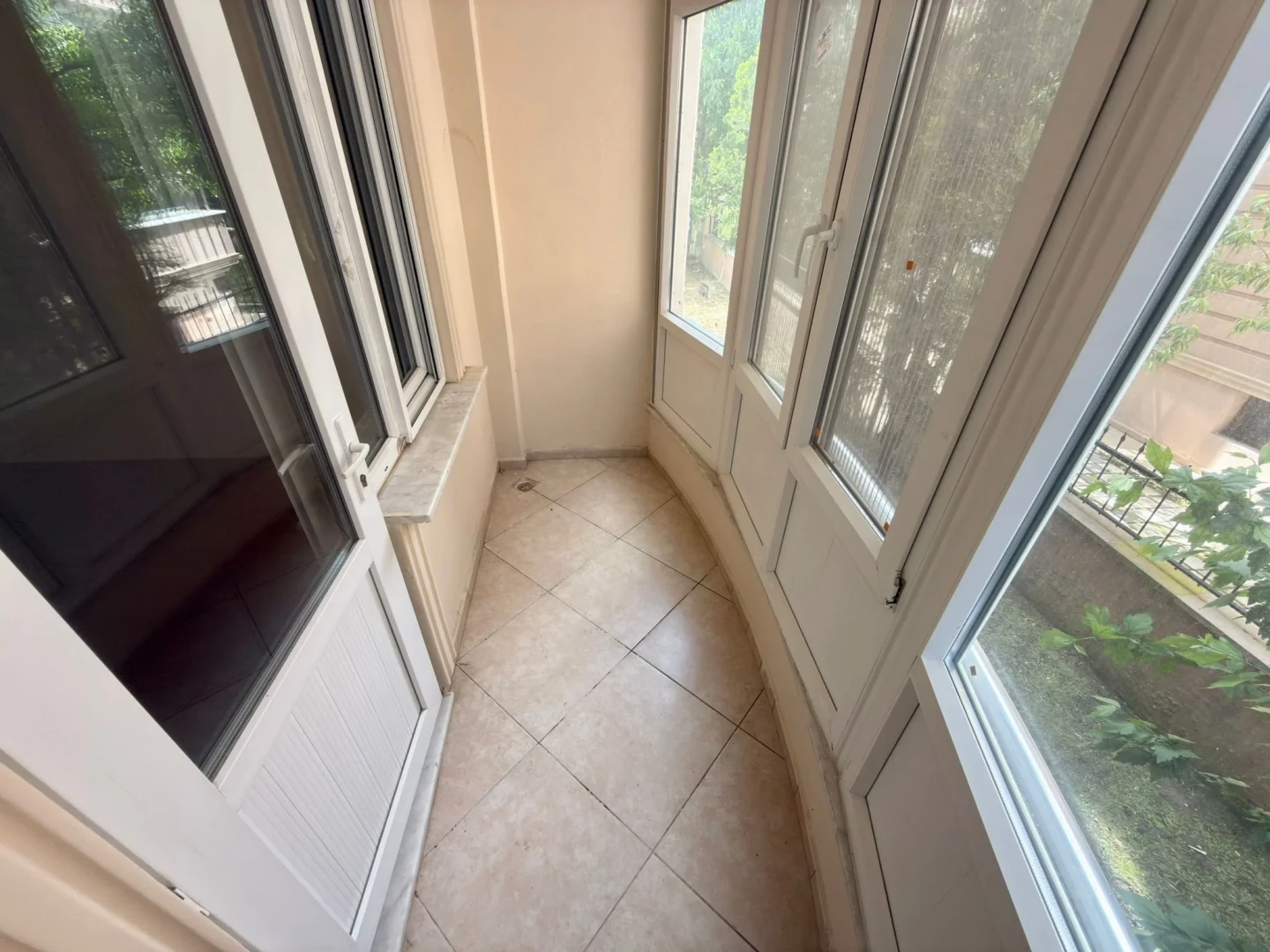 YÜKSELDEN AKÇAY MERKEZDE YENİ BİNADA GENİŞ DOĞALGAZLI 2+1 DAİRE