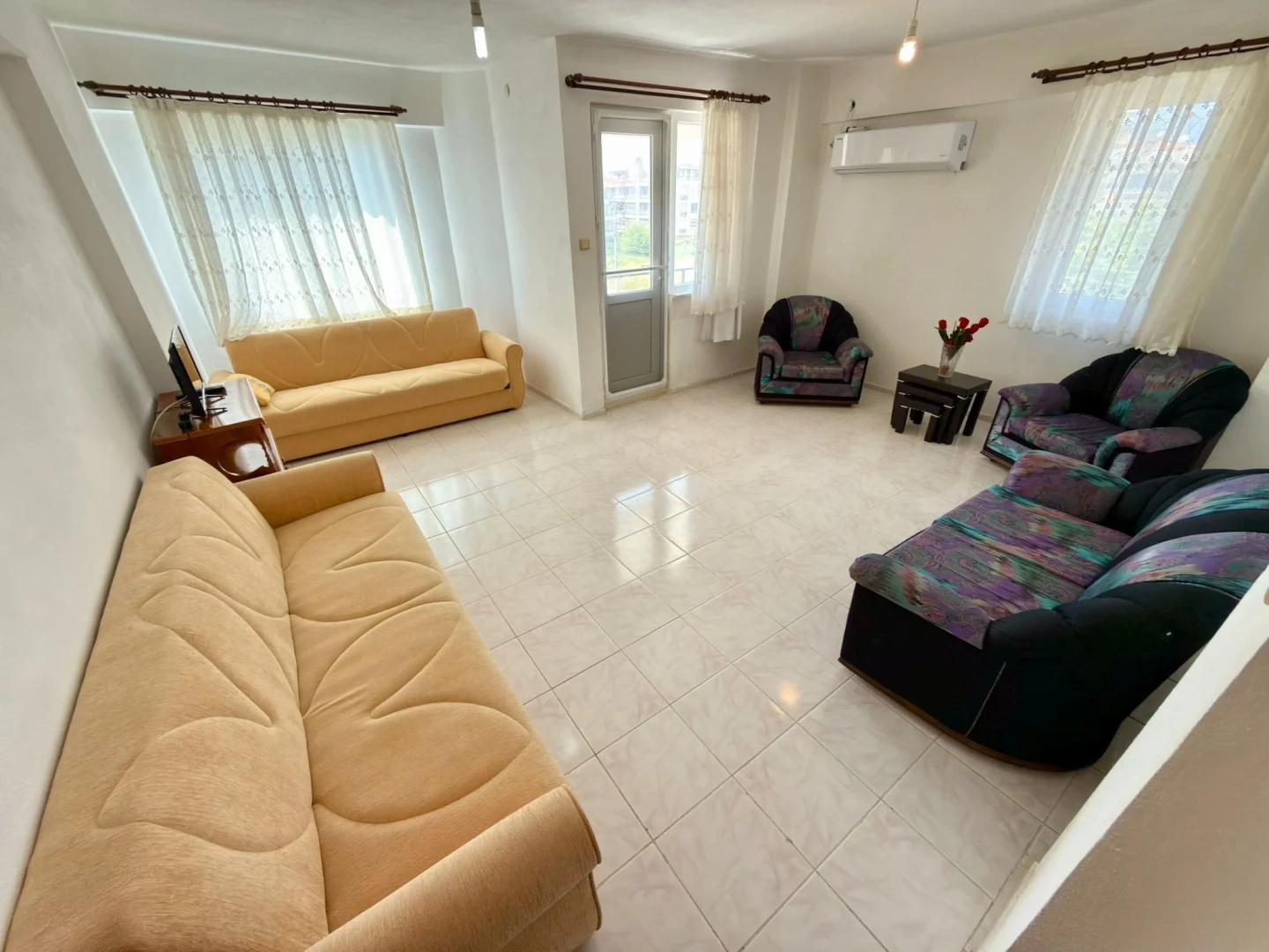 YÜKSELDEN DENİZE 300M FIRSAT FİYATA DENİZ GÖREN SATILIK 2+1DAİRE