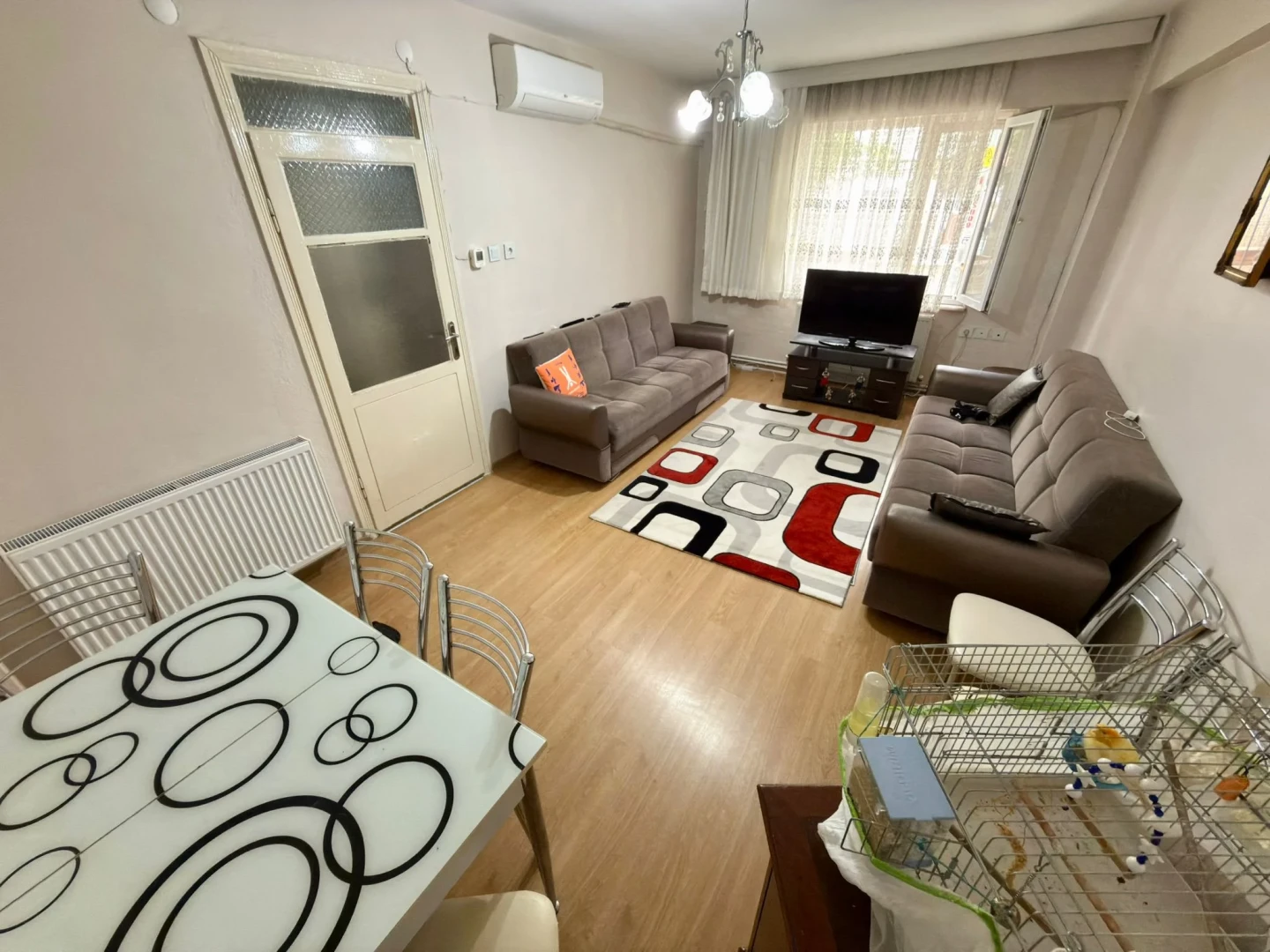 YETKİLİ YÜKSELDEN EDREMİT MERKEZDE AYRI MUTFAK 2+1 SATILIK DAİRE
