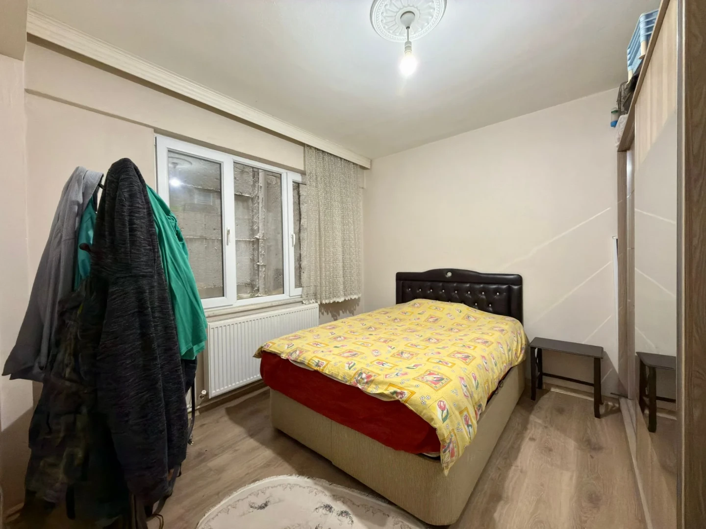 YETKİLİ YÜKSELDEN EDREMİT MERKEZDE AYRI MUTFAK 2+1 SATILIK DAİRE