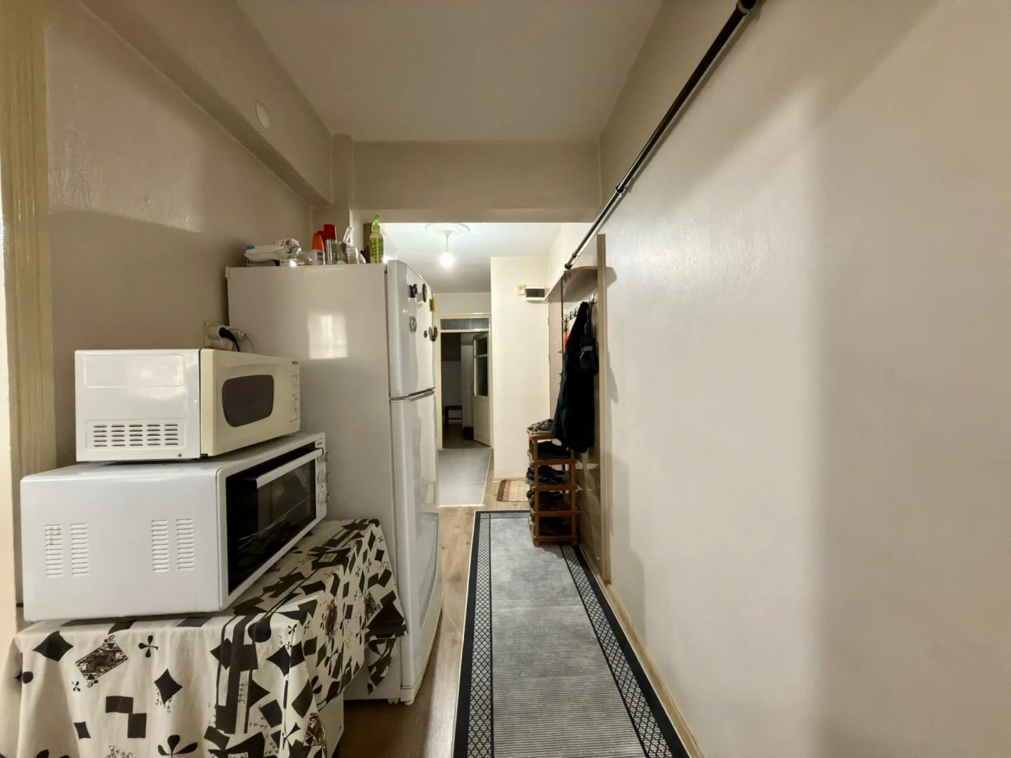 YETKİLİ YÜKSELDEN EDREMİT MERKEZDE AYRI MUTFAK 2+1 SATILIK DAİRE
