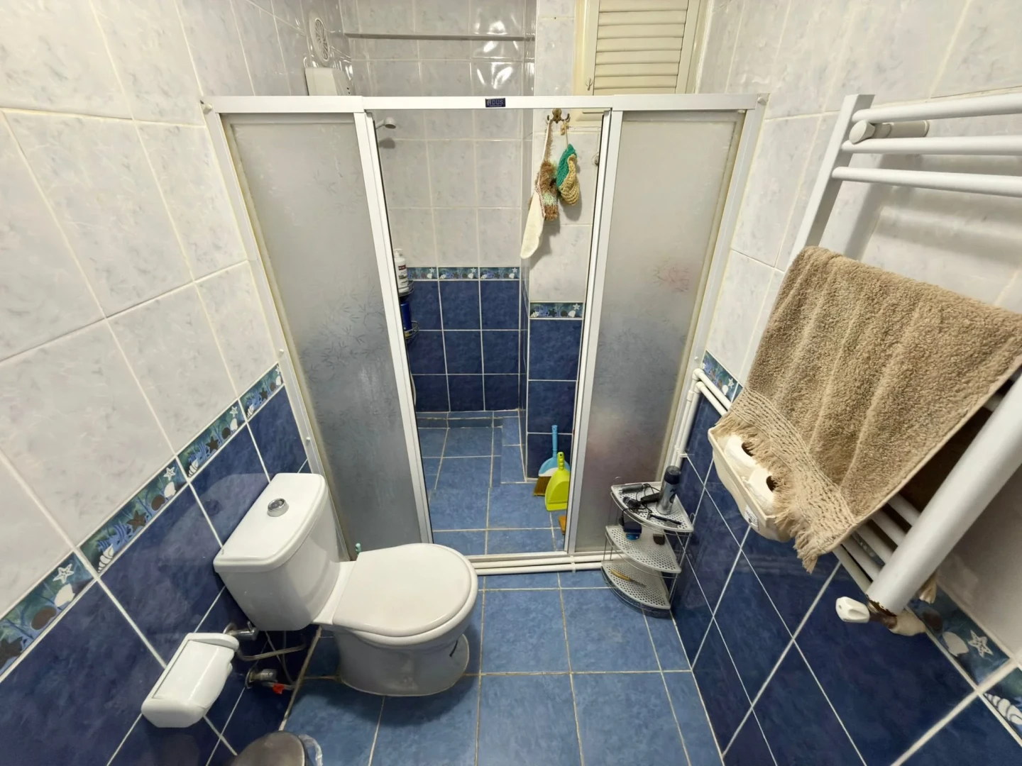 YETKİLİ YÜKSELDEN EDREMİT MERKEZDE AYRI MUTFAK 2+1 SATILIK DAİRE
