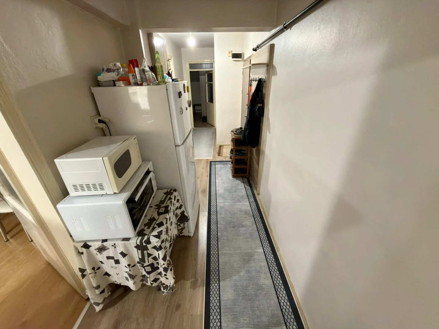YETKİLİ YÜKSELDEN EDREMİT MERKEZDE AYRI MUTFAK 2+1 SATILIK DAİRE