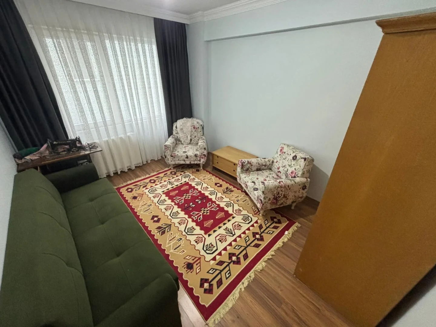 YÜKSEL'DEN FIRSAT DENİZE 50MT GİYİNME ODALI FUL EŞYALI 4+1DUBLEX