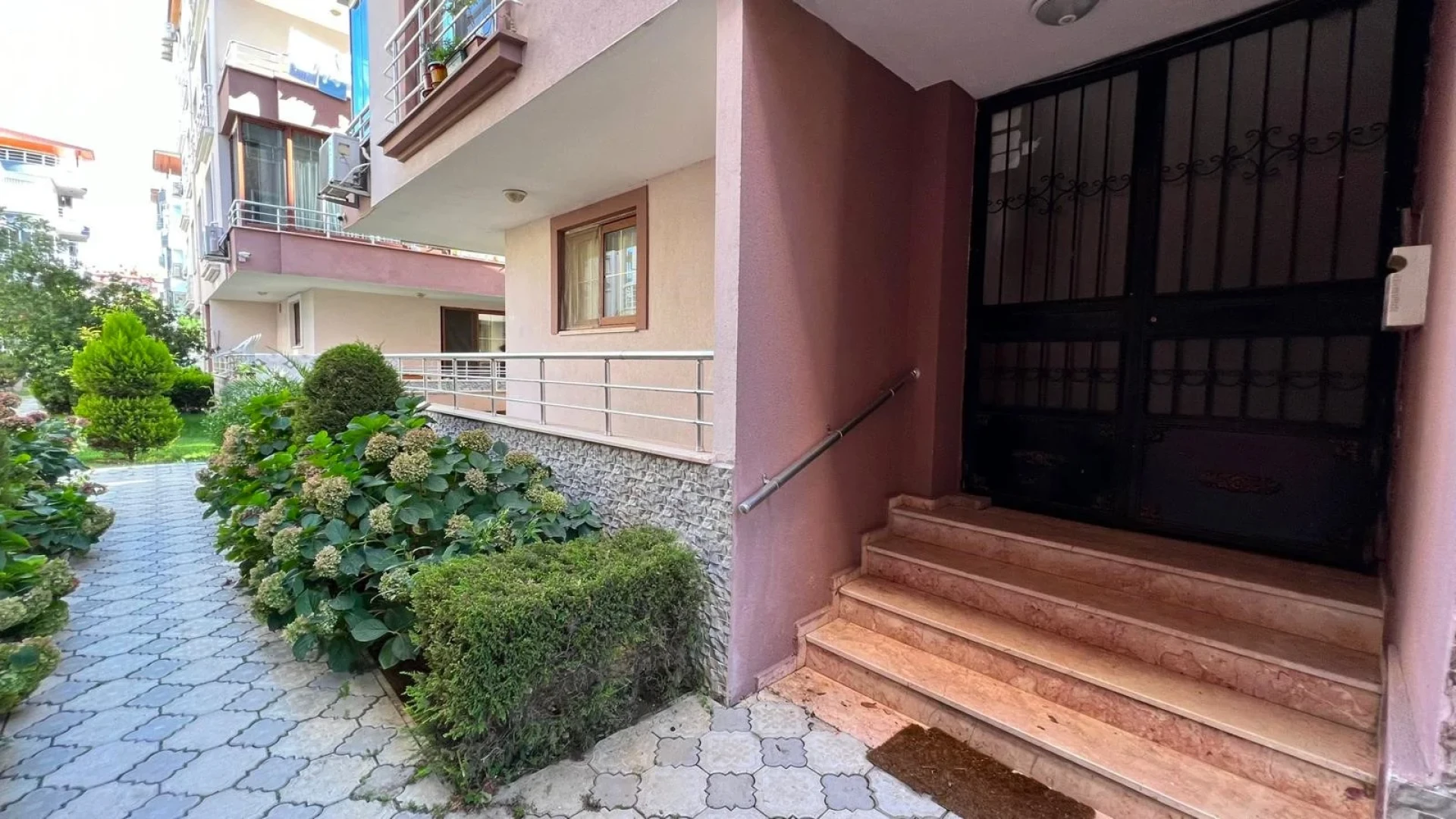 YÜKSEL'DEN AKÇAY'DA SATILIK MÜSTAKİL TADINDA DOĞALGAZLI 2+1DAİRE