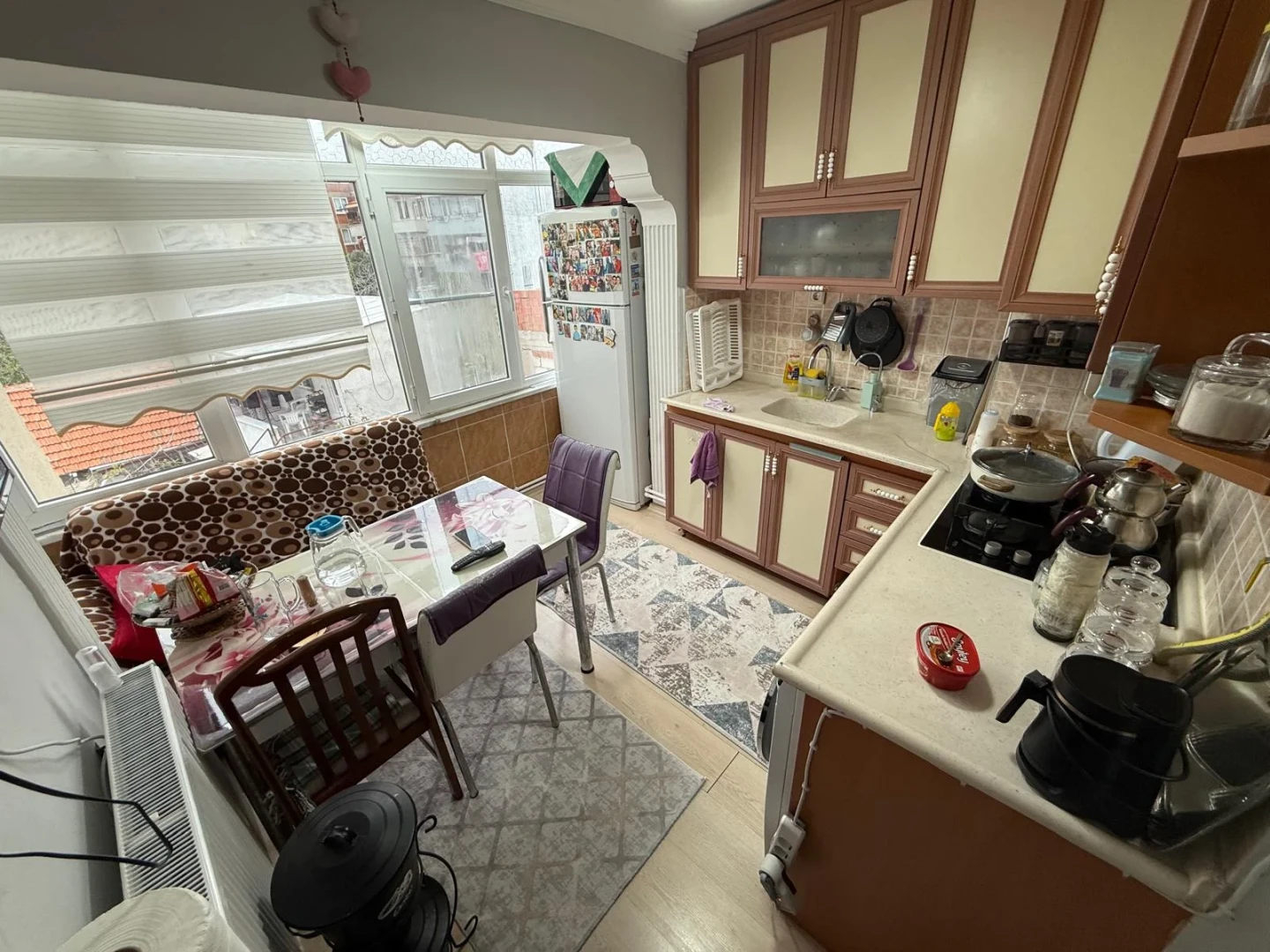 YÜKSEL'DEN EDREMİT'TE MASRAFSIZ 2+1 KAPALI MUTFAKLI DAİRE