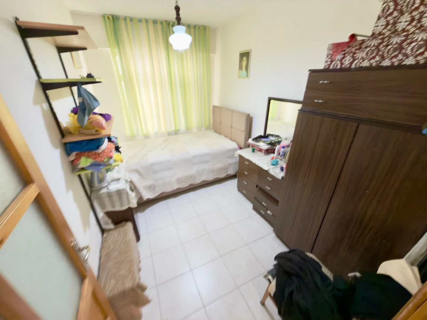 YÜKSELDEN ALTINKUMDA ULTRA GENİŞ ÇİFT BALKONLU DÜZ AYAK 2+1DAİRE