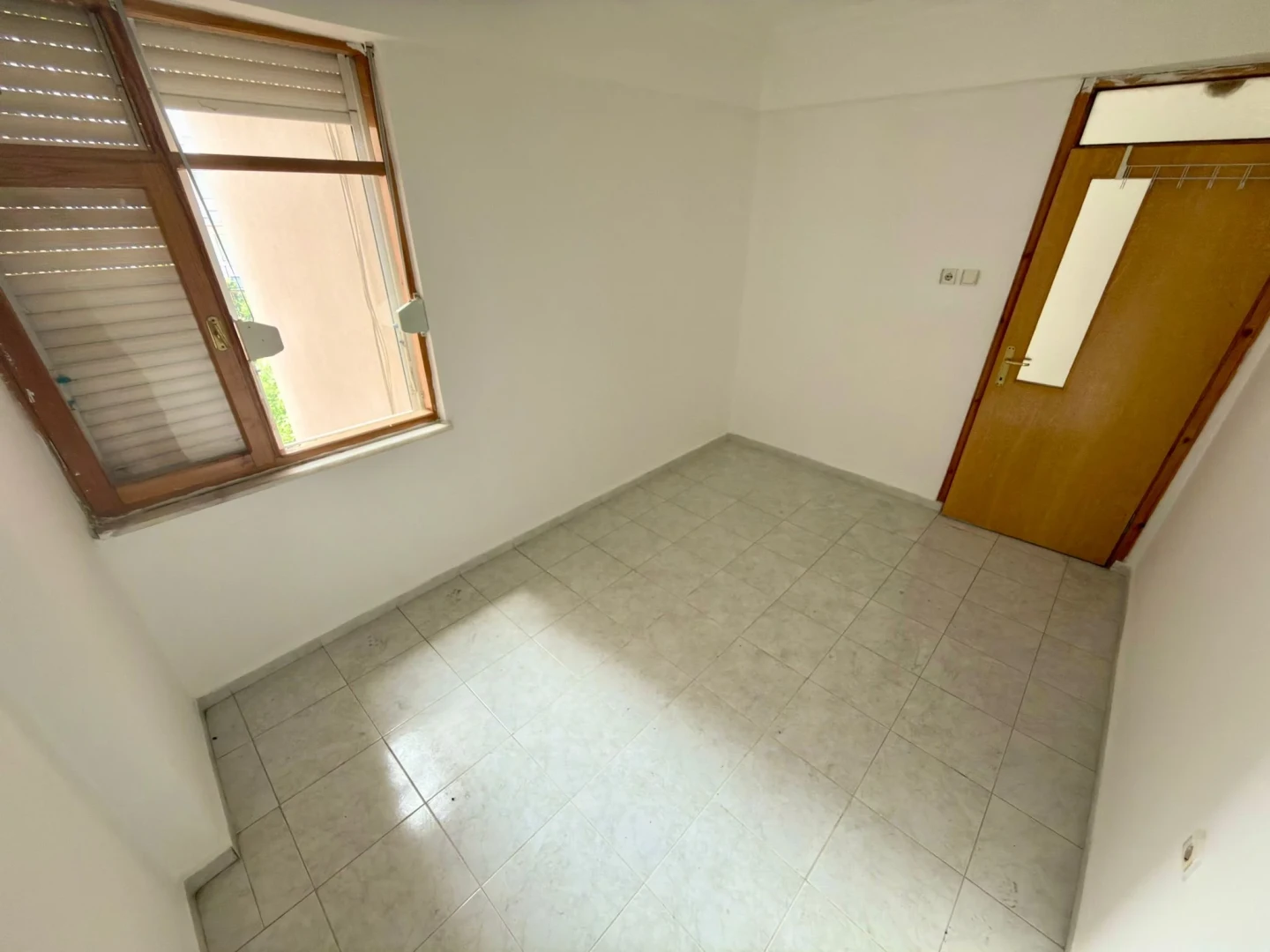YÜKSELDEN MERKEZDE FIRSAT AYRI MUTFAK ARAKAT SATILIK 2+1 DAİRE